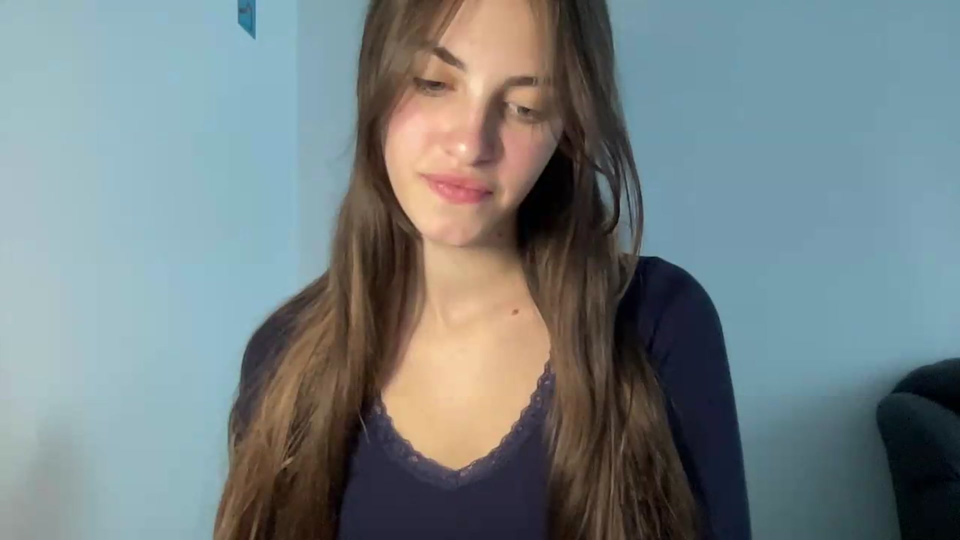 Gallery image thumbnail from Dashamoxy's myfreecams stream on, 08/20/2026, 13:11 image 2 of 20