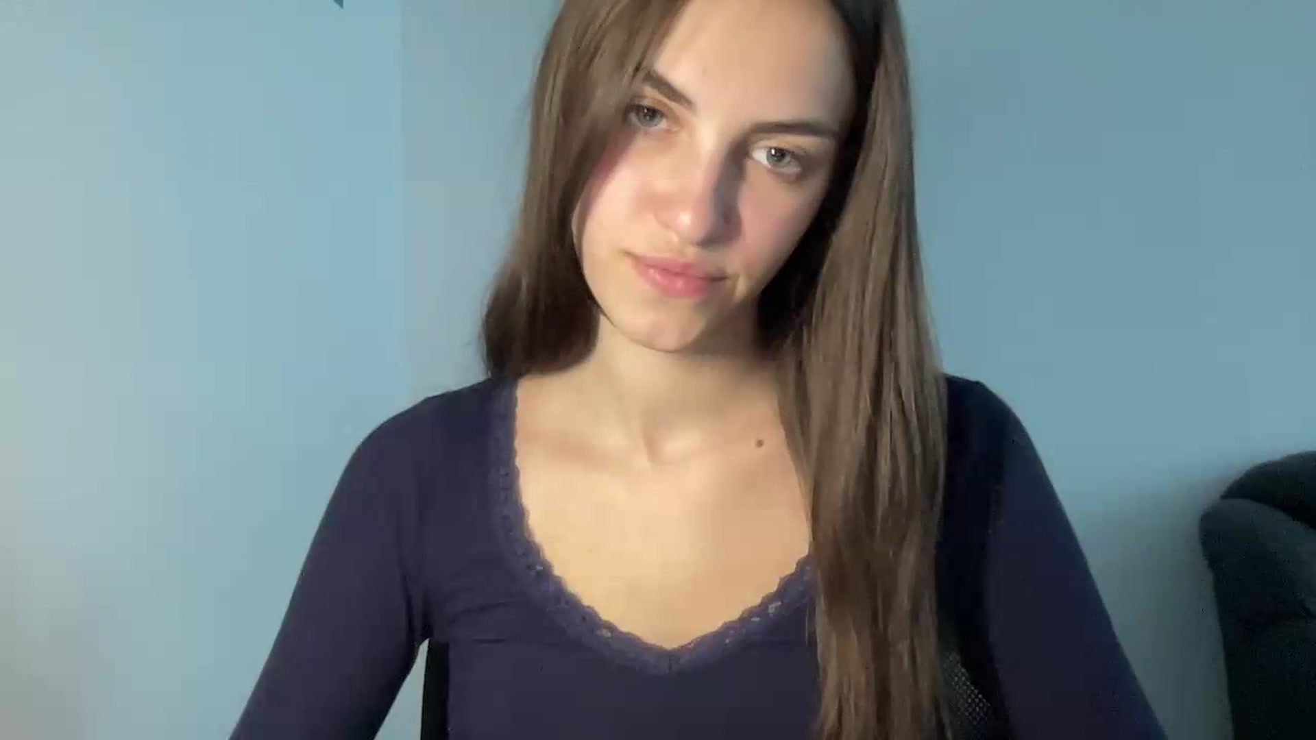 Gallery image thumbnail from Dashamoxy's myfreecams stream on, 08/20/2026, 13:43 image 9 of 20