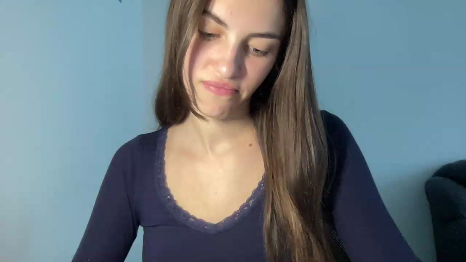 Gallery image thumbnail from Dashamoxy's myfreecams stream on, 08/20/2026, 13:43 image 15 of 20
