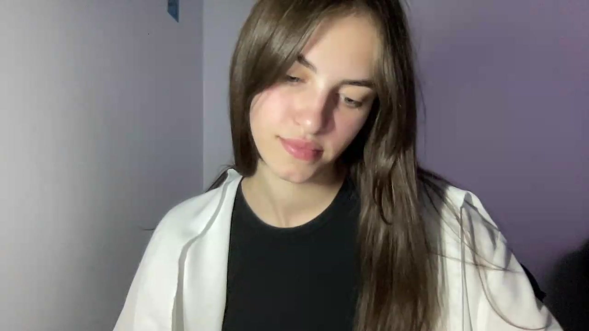 Gallery image thumbnail from Dashamoxy's myfreecams stream on, 08/26/2026, 17:58 image 15 of 20