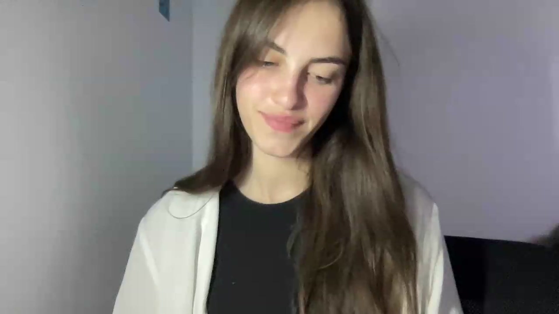 Gallery image thumbnail from Dashamoxy's myfreecams stream on, 08/26/2026, 17:58 image 12 of 20
