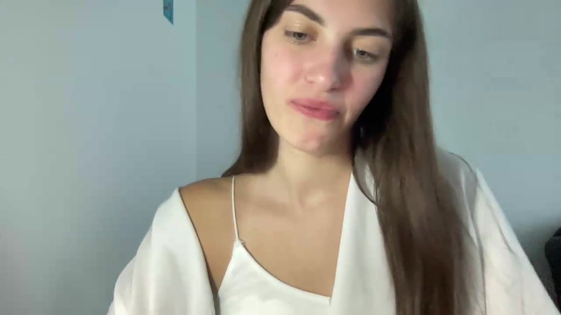 Gallery image thumbnail from Dashamoxy's myfreecams stream on, 08/27/2026, 13:32 image 19 of 20