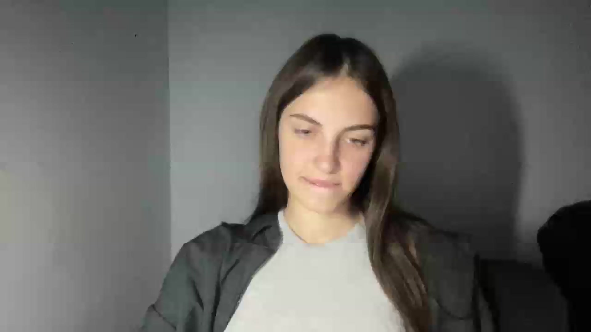 Gallery image thumbnail from Dashamoxy's myfreecams stream on, 08/29/2026, 16:29 image 15 of 20