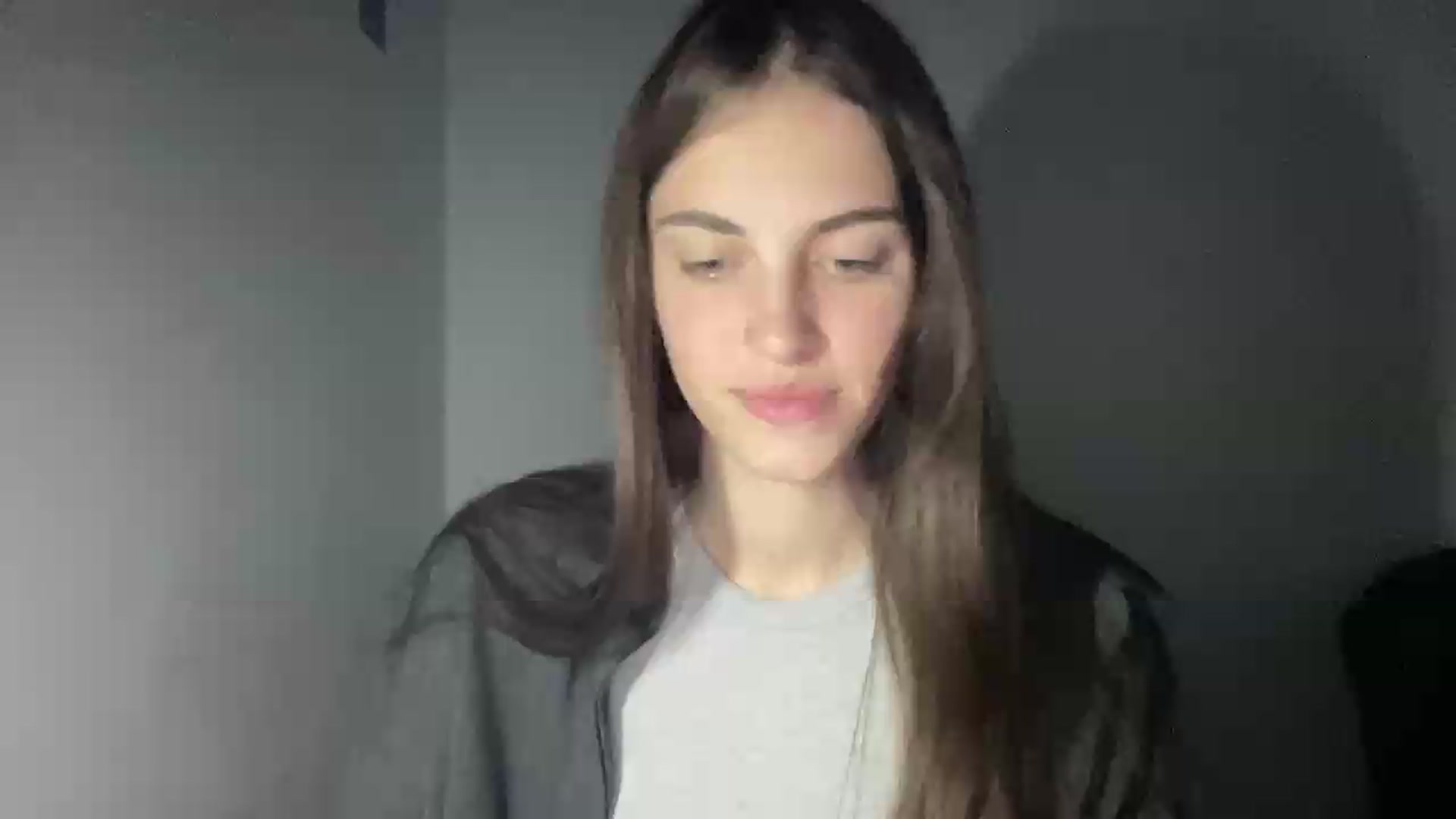 Gallery image thumbnail from Dashamoxy's myfreecams stream on, 08/29/2026, 16:29 image 1 of 20