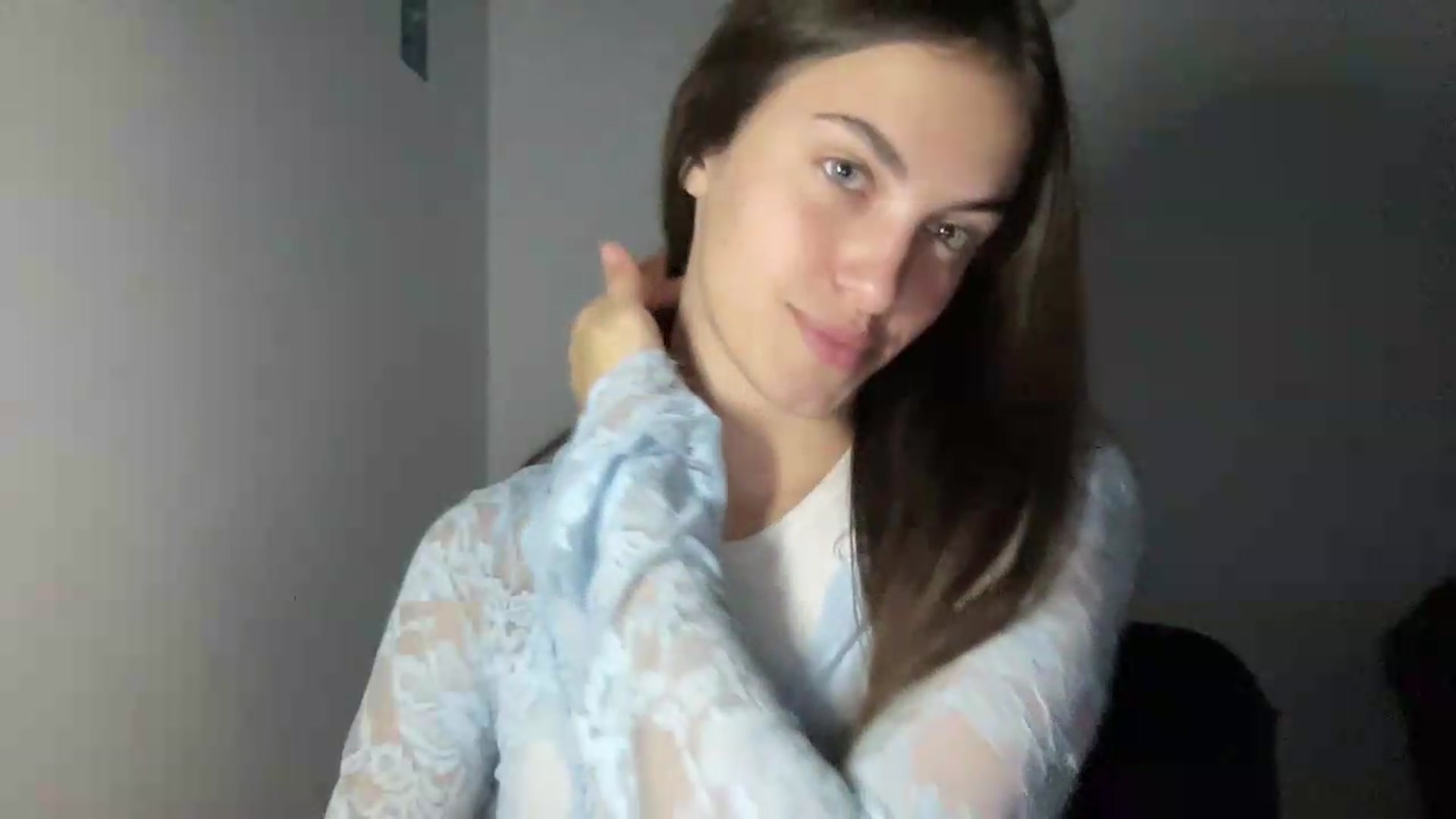 Gallery image thumbnail from Dashamoxy's myfreecams stream on, 08/30/2026, 17:33 image 2 of 20