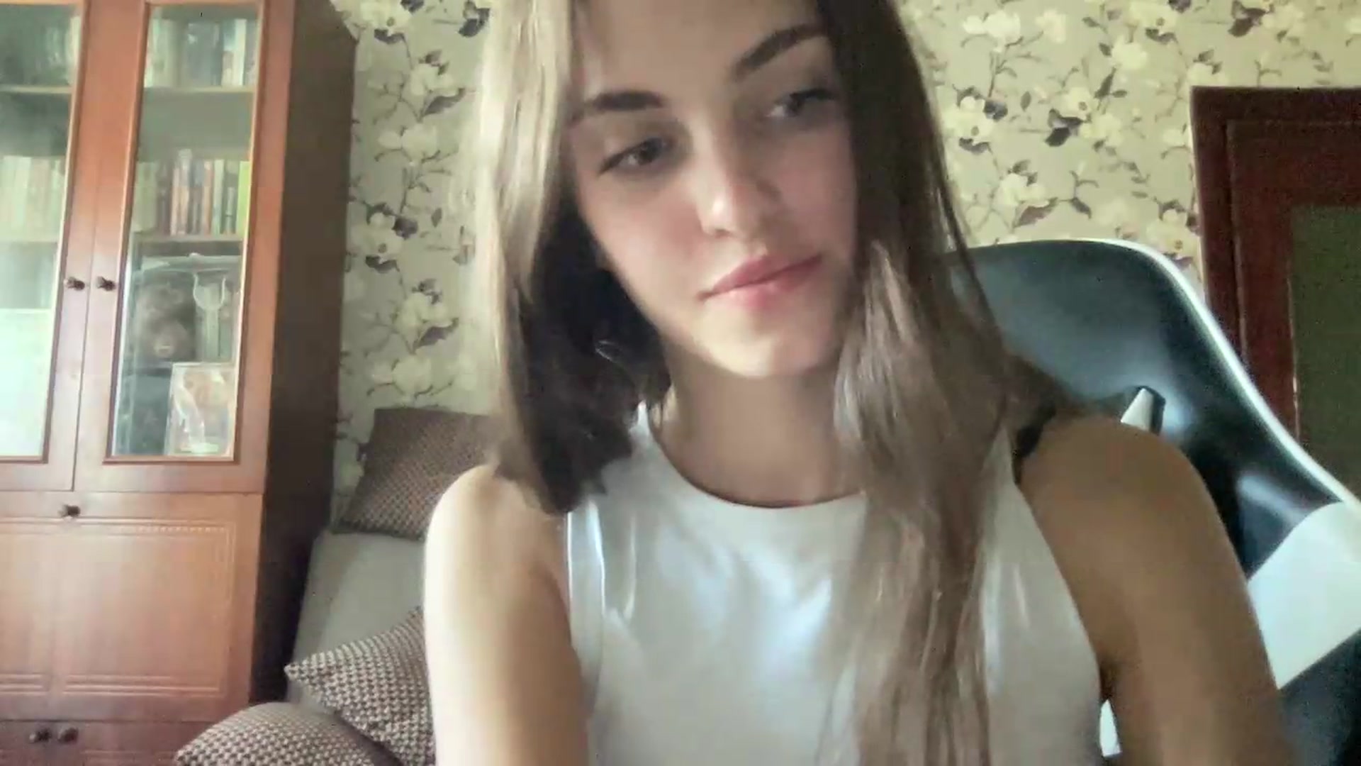 Gallery image thumbnail from Dashamoxy's myfreecams stream on, 09/02/2026, 11:44 image 6 of 20