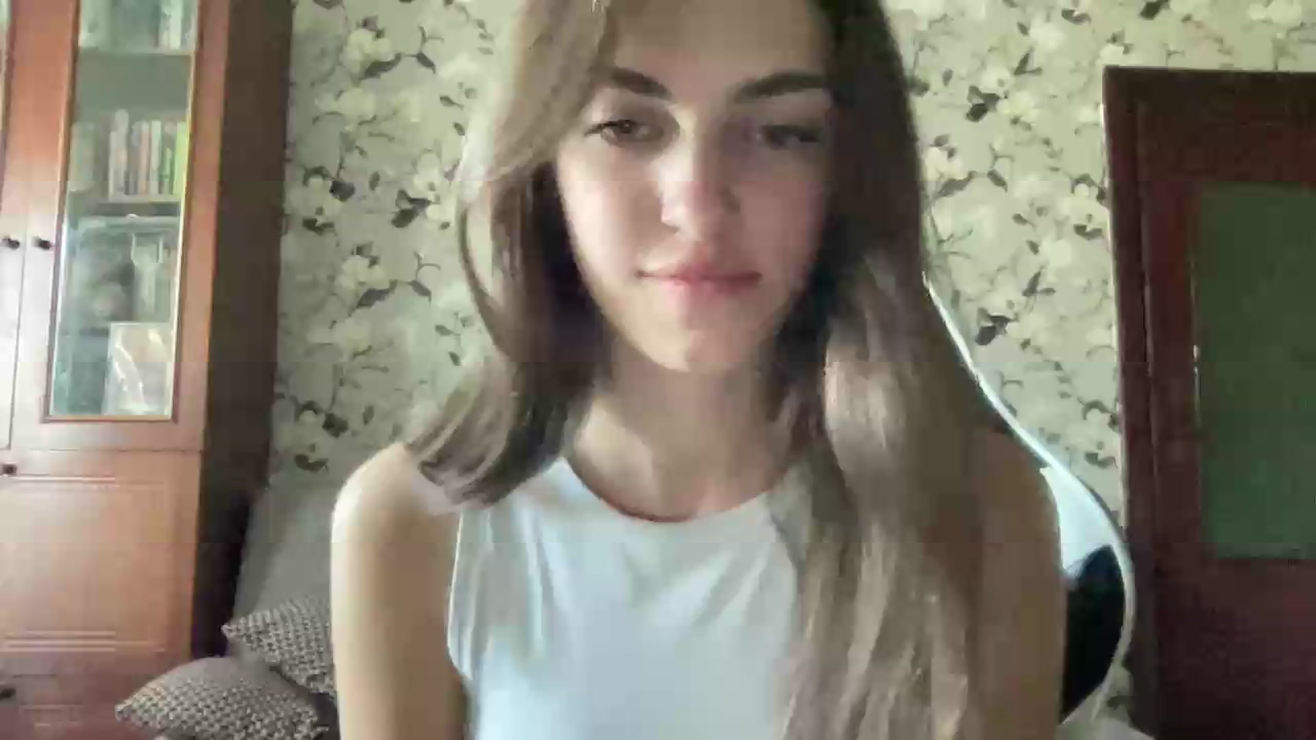 Gallery image thumbnail from Dashamoxy's myfreecams stream on, 09/02/2026, 13:32 image 8 of 20