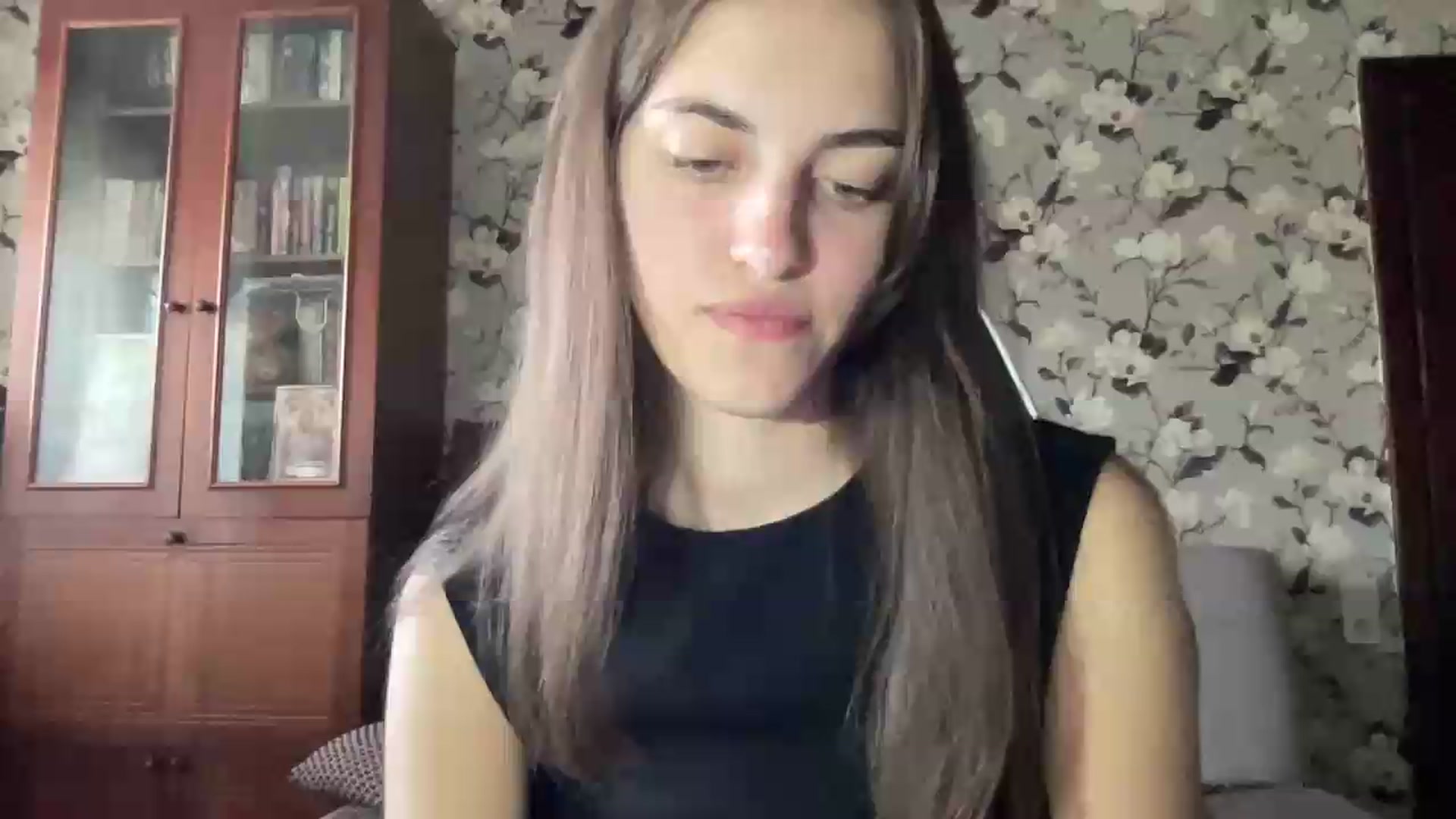 Gallery image thumbnail from Dashamoxy's myfreecams stream on, 09/03/2026, 12:38 image 7 of 20