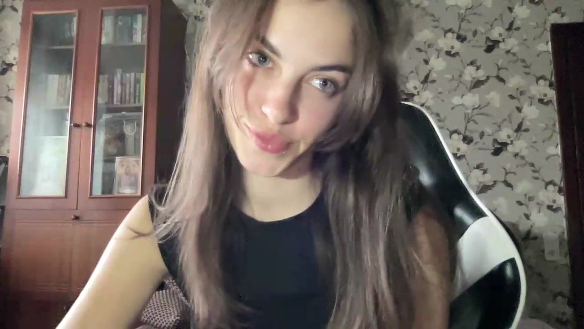 Gallery image thumbnail from Dashamoxy's myfreecams stream on, 09/03/2026, 13:41 image 12 of 20