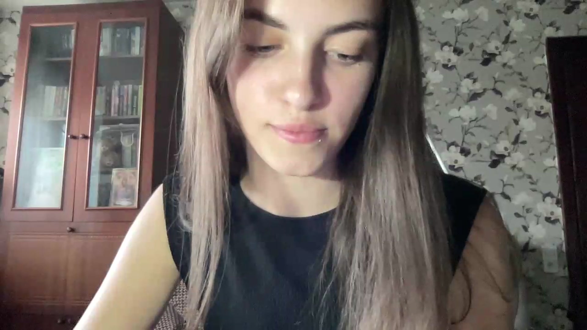 Gallery image thumbnail from Dashamoxy's myfreecams stream on, 09/03/2026, 13:41 image 2 of 20