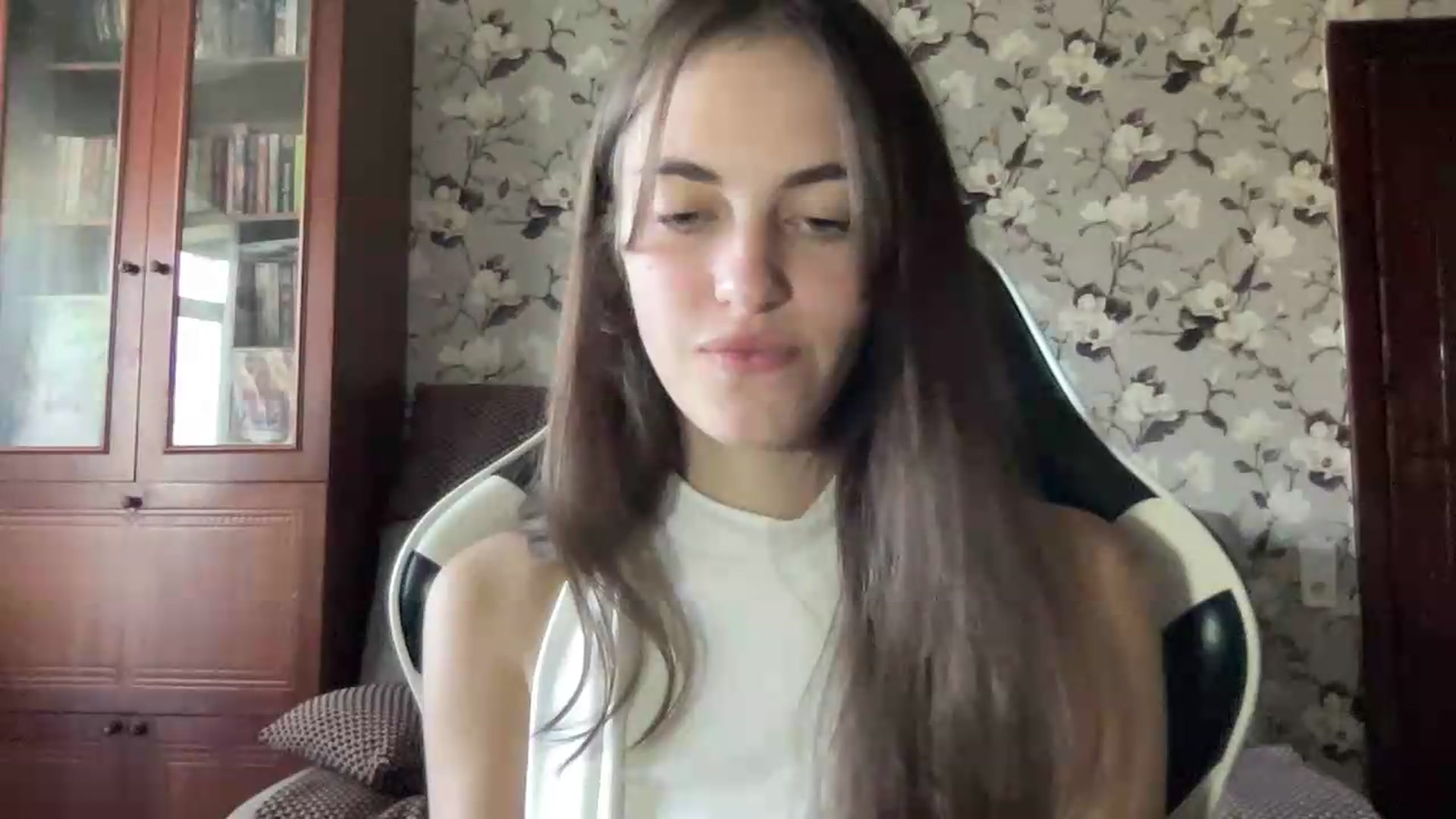 Gallery image thumbnail from Dashamoxy's myfreecams stream on, 09/04/2026, 12:02 image 12 of 20