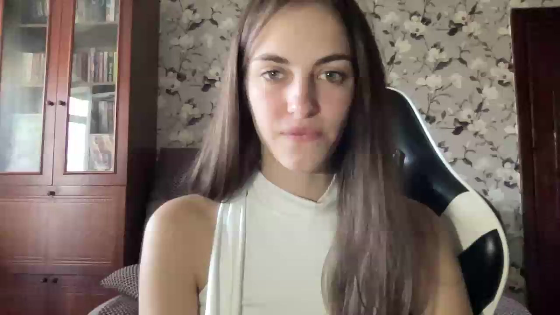 Gallery image thumbnail from Dashamoxy's myfreecams stream on, 09/04/2026, 12:02 image 8 of 20