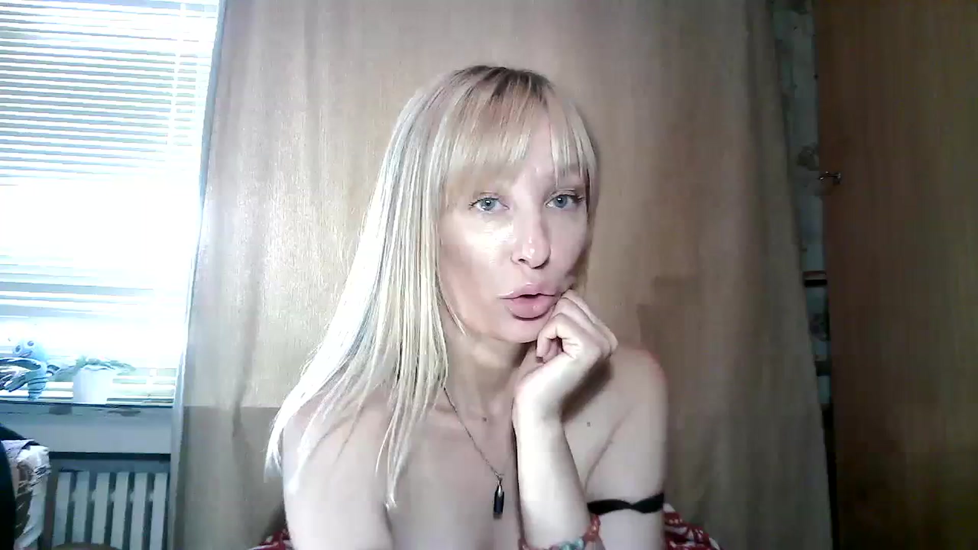 Gallery image thumbnail from DashikaBlond's myfreecams stream on, 08/20/2023, 13:57 image 4 of 20