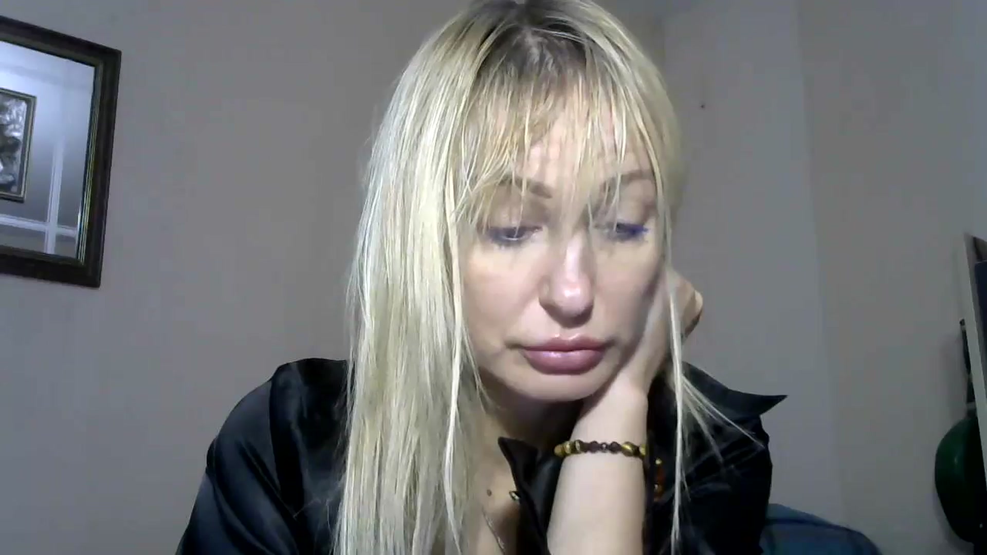 Gallery image thumbnail from DashikaBlond's myfreecams stream on, 10/31/2024, 13:53 image 18 of 20