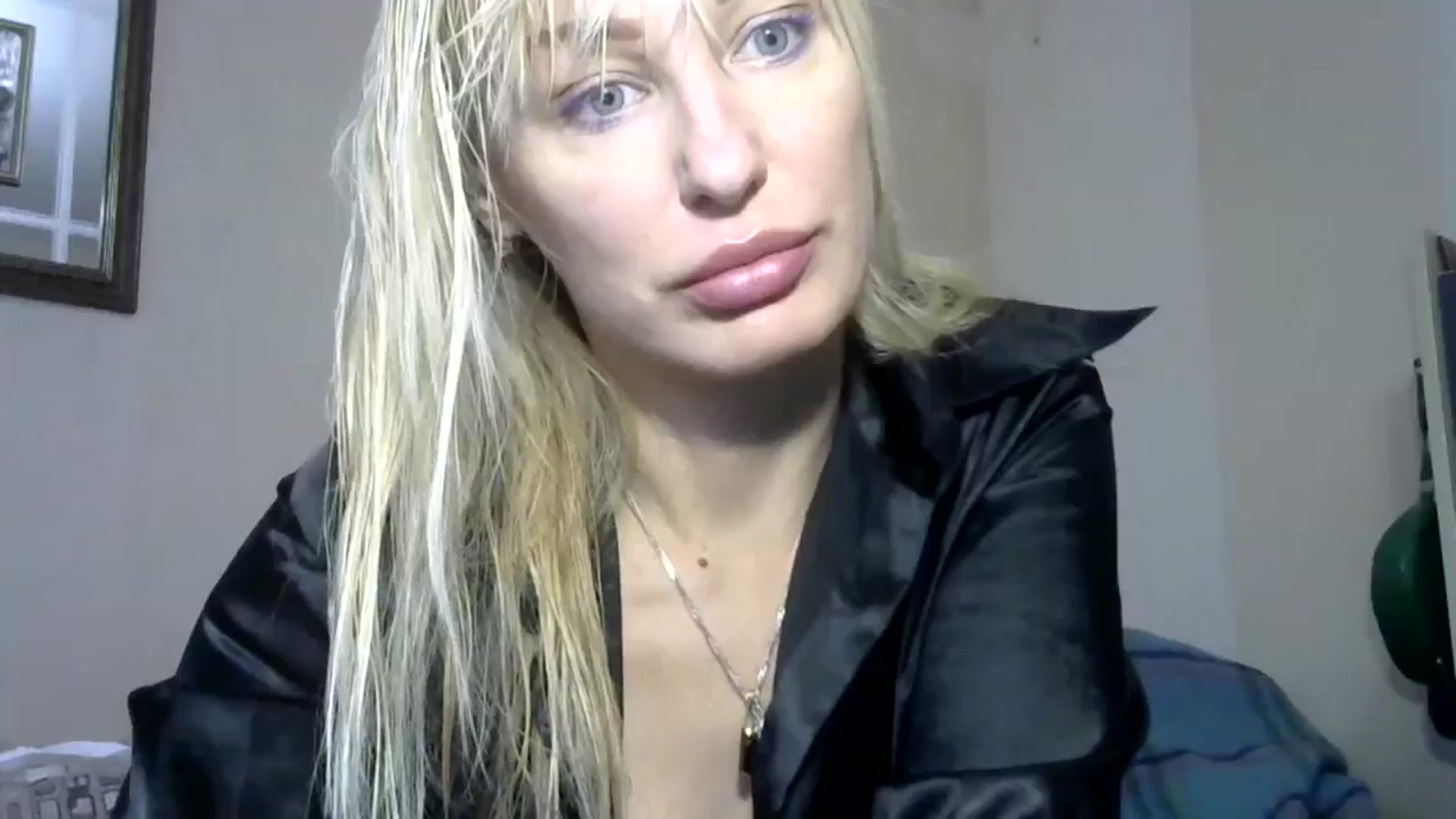 Gallery image thumbnail from DashikaBlond's myfreecams stream on, 10/31/2024, 13:53 image 9 of 20