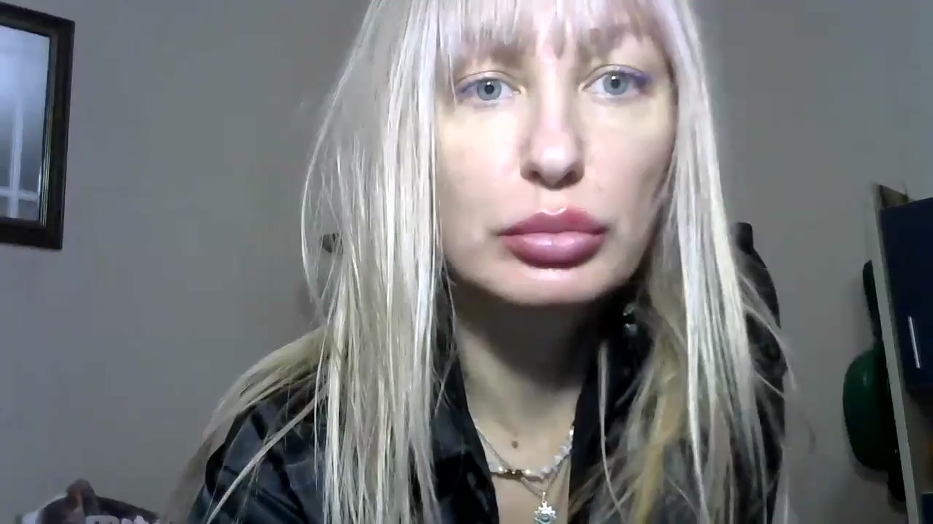 Gallery image thumbnail from DashikaBlond's myfreecams stream on, 11/23/2024, 14:13 image 17 of 20