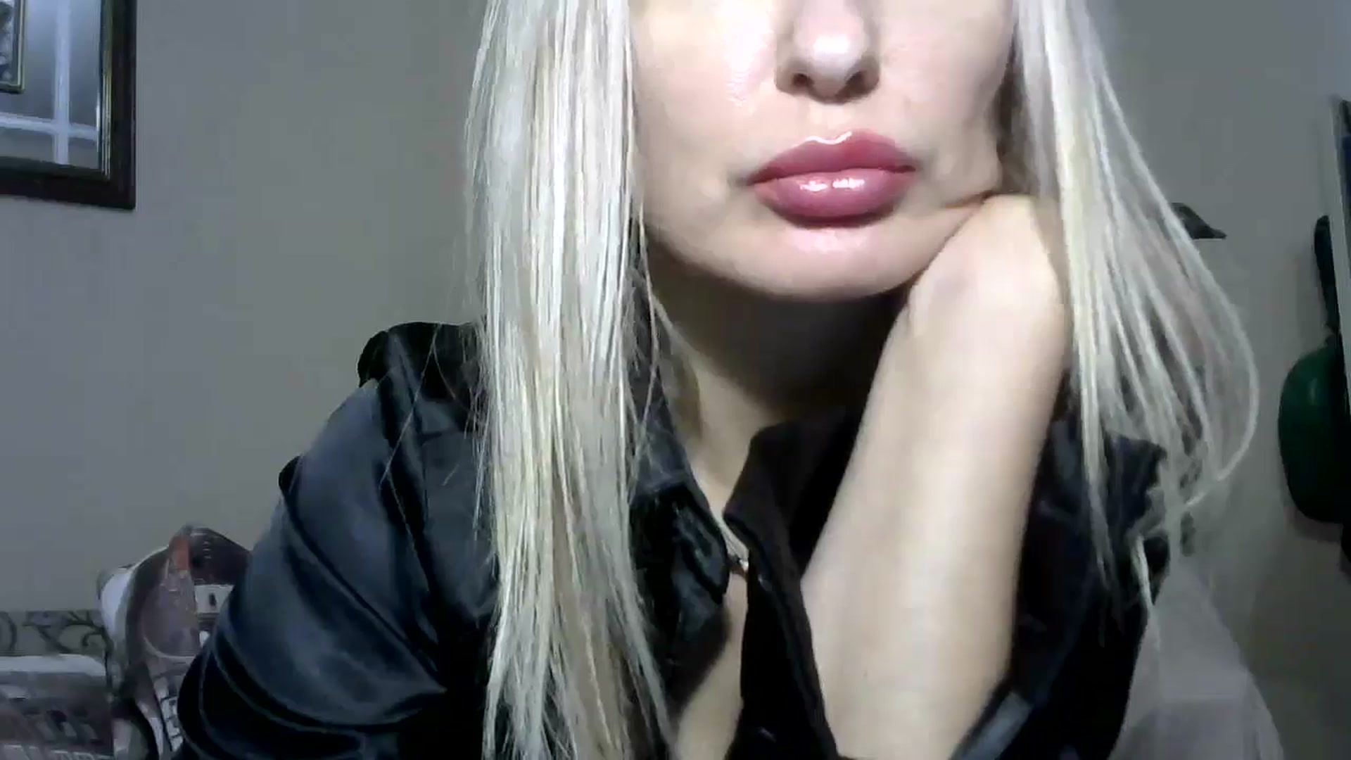 Gallery image thumbnail from DashikaBlond's myfreecams stream on, 11/23/2024, 14:13 image 5 of 20