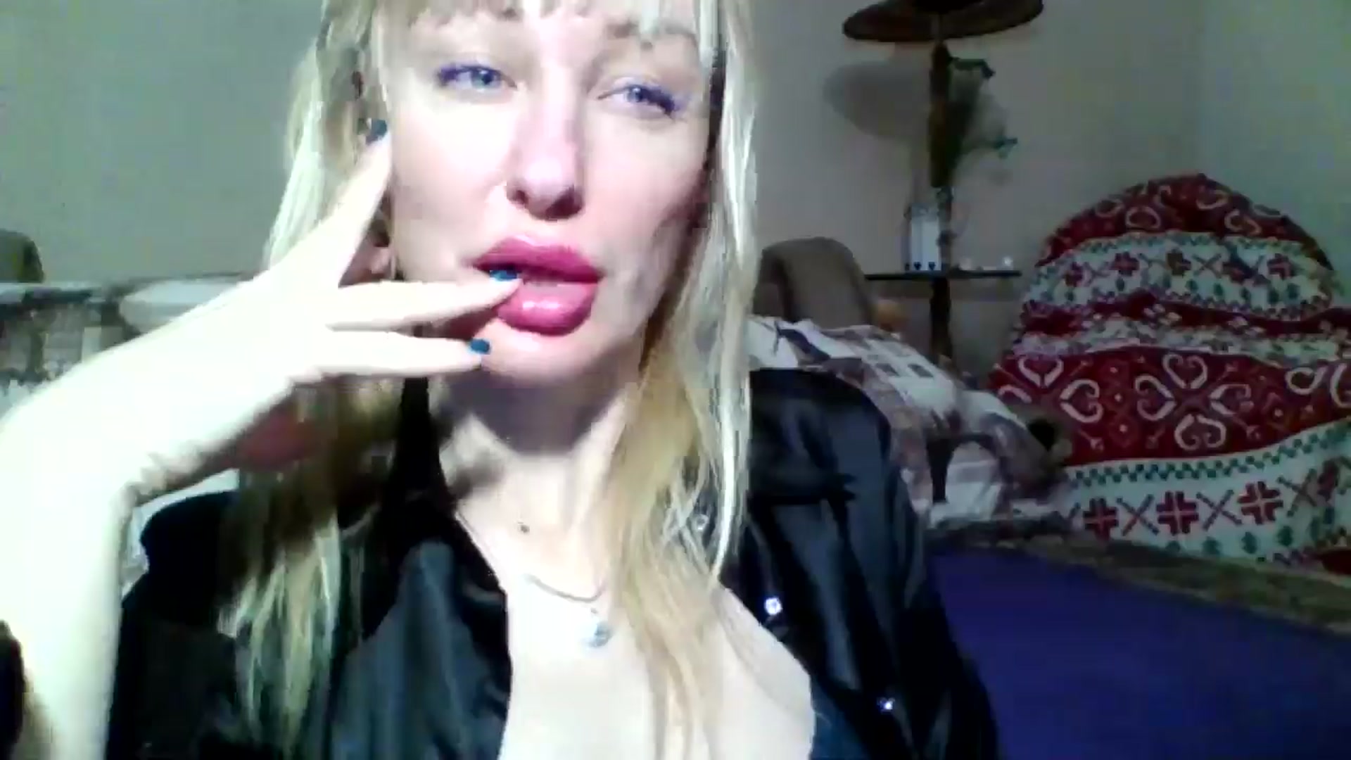 Gallery image thumbnail from DashikaBlond's myfreecams stream on, 12/29/2024, 21:06 image 16 of 20