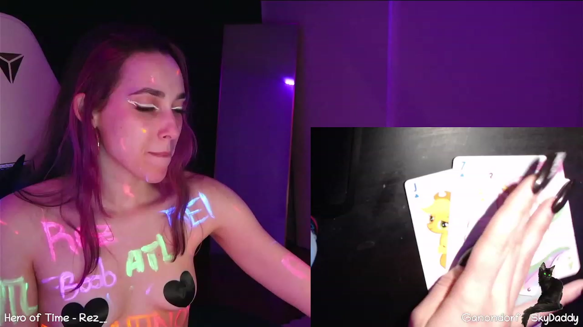 Gallery image thumbnail from Dashy's myfreecams stream on, 11/20/2022, 14:39 image 1 of 20