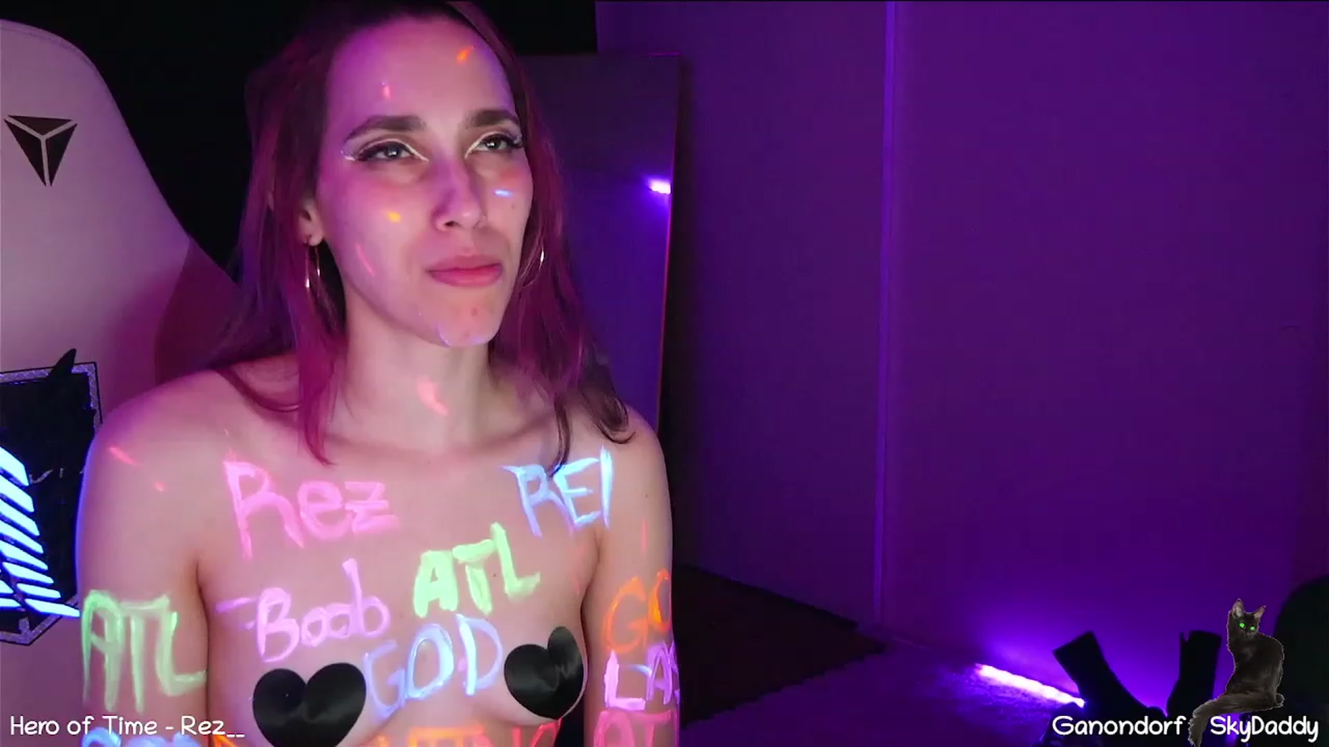 Gallery image thumbnail from Dashy's myfreecams stream on, 11/20/2022, 14:39 image 11 of 20