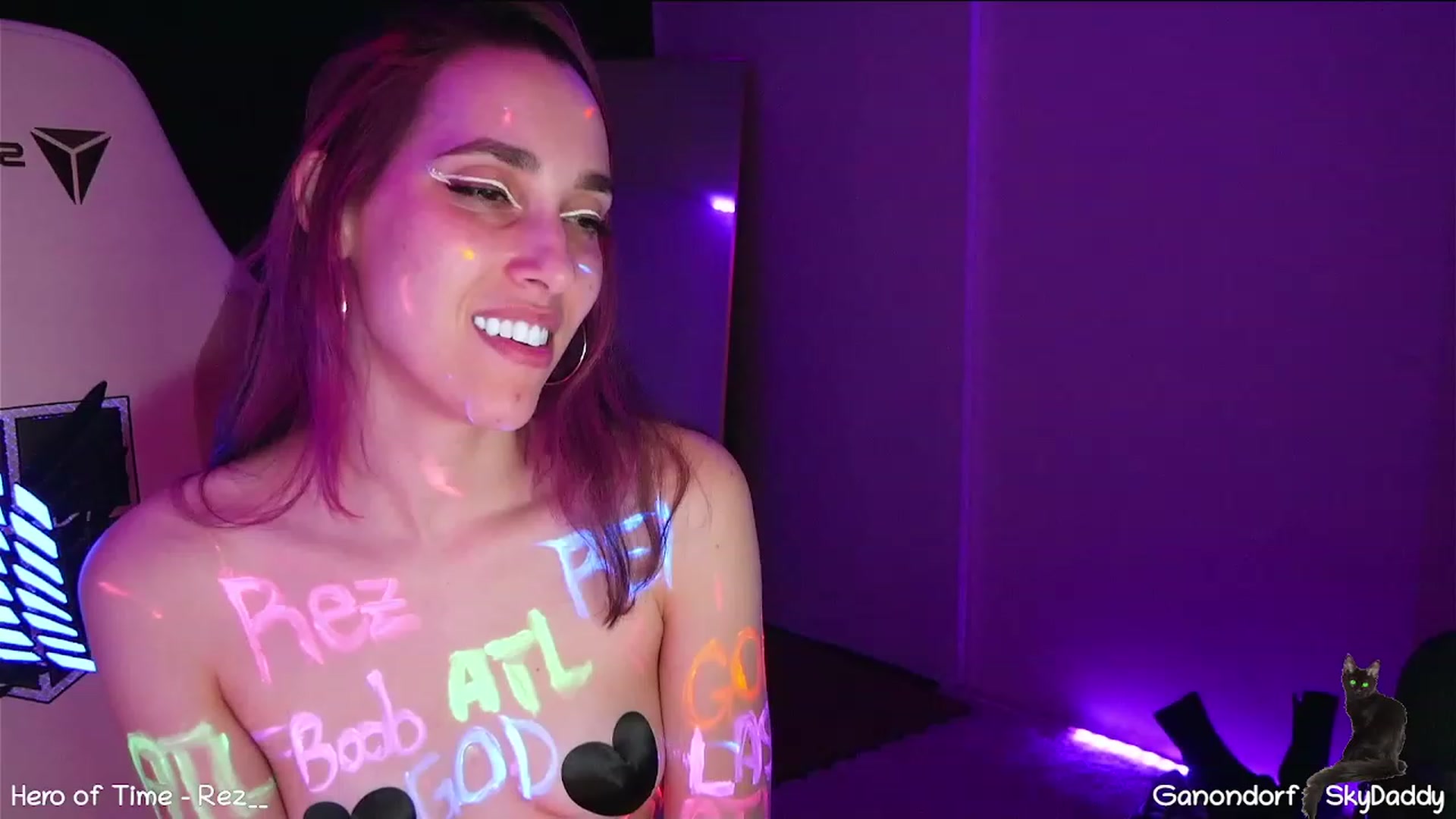 Gallery image thumbnail from Dashy's myfreecams stream on, 11/20/2022, 14:39 image 12 of 20