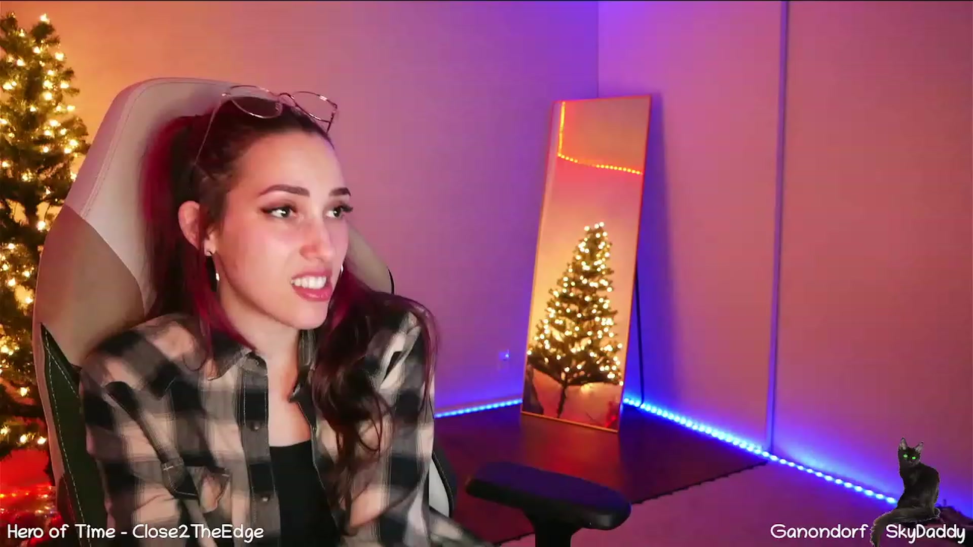 Gallery image thumbnail from Dashy's myfreecams stream on, 12/01/2022, 12:40 image 1 of 20