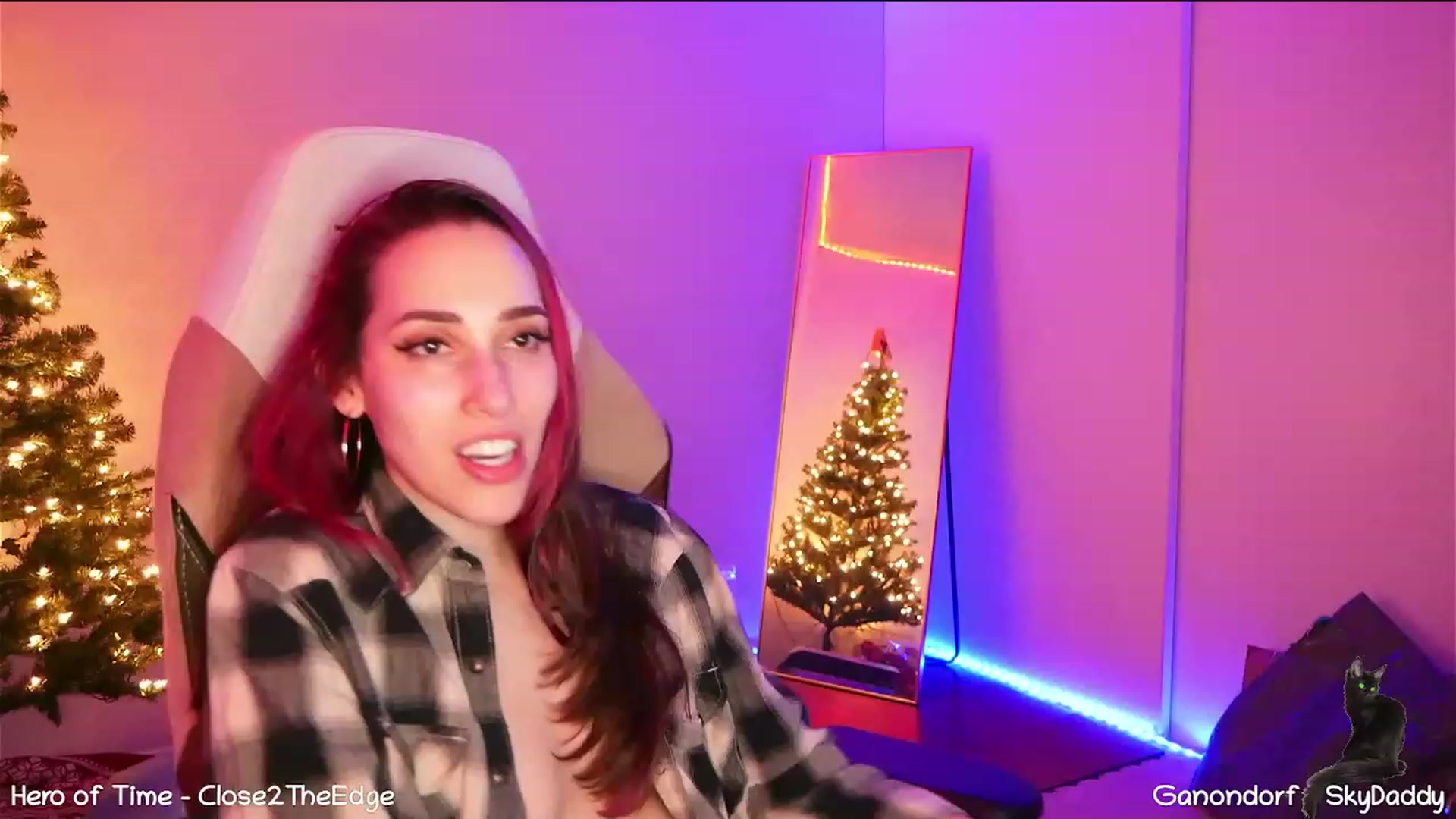 Gallery image thumbnail from Dashy's myfreecams stream on, 12/01/2022, 13:00 image 17 of 20