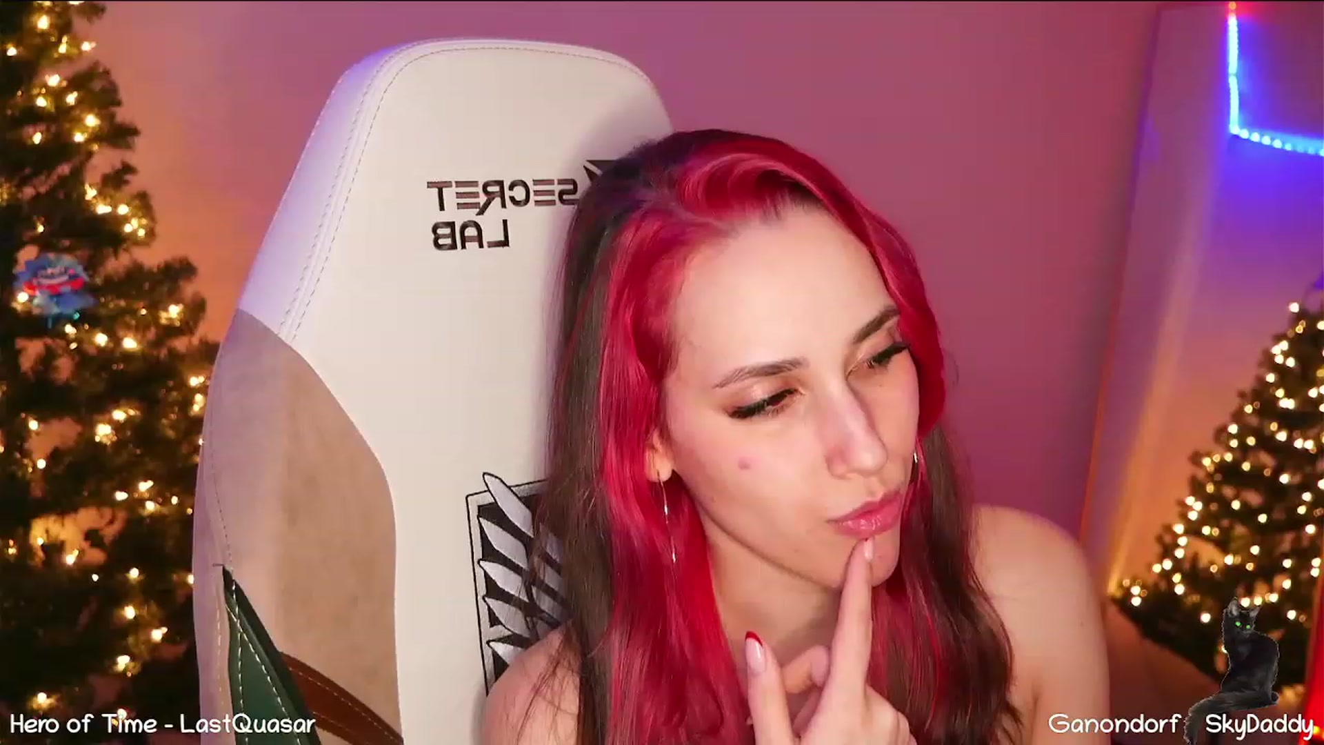 Gallery image thumbnail from Dashy's myfreecams stream on, 12/17/2022, 15:09 image 18 of 20