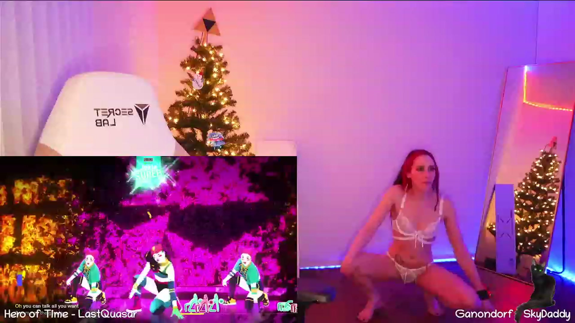 Gallery image thumbnail from Dashy's myfreecams stream on, 12/18/2022, 13:34 image 17 of 20