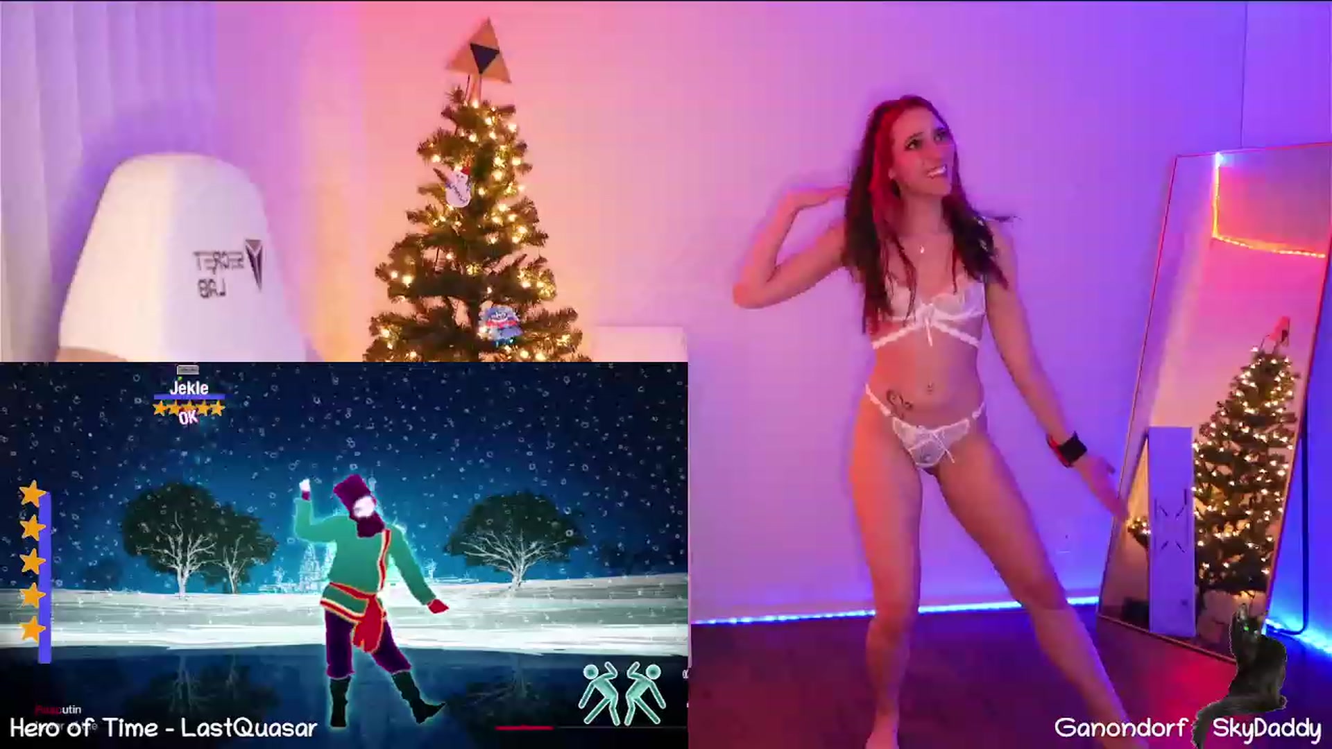 Gallery image thumbnail from Dashy's myfreecams stream on, 12/18/2022, 13:34 image 18 of 20