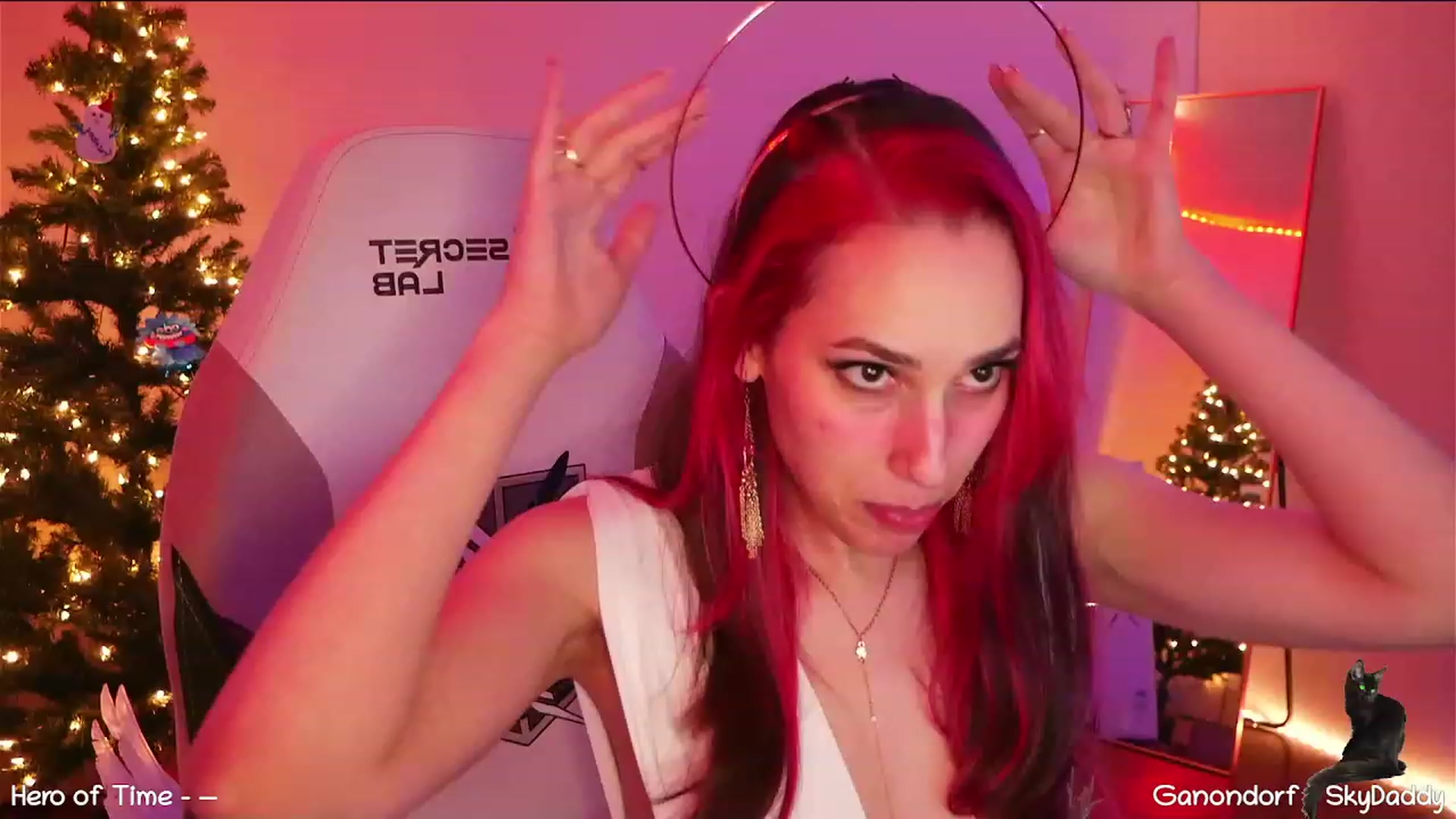 Gallery image thumbnail from Dashy's myfreecams stream on, 12/18/2022, 13:34 image 1 of 20