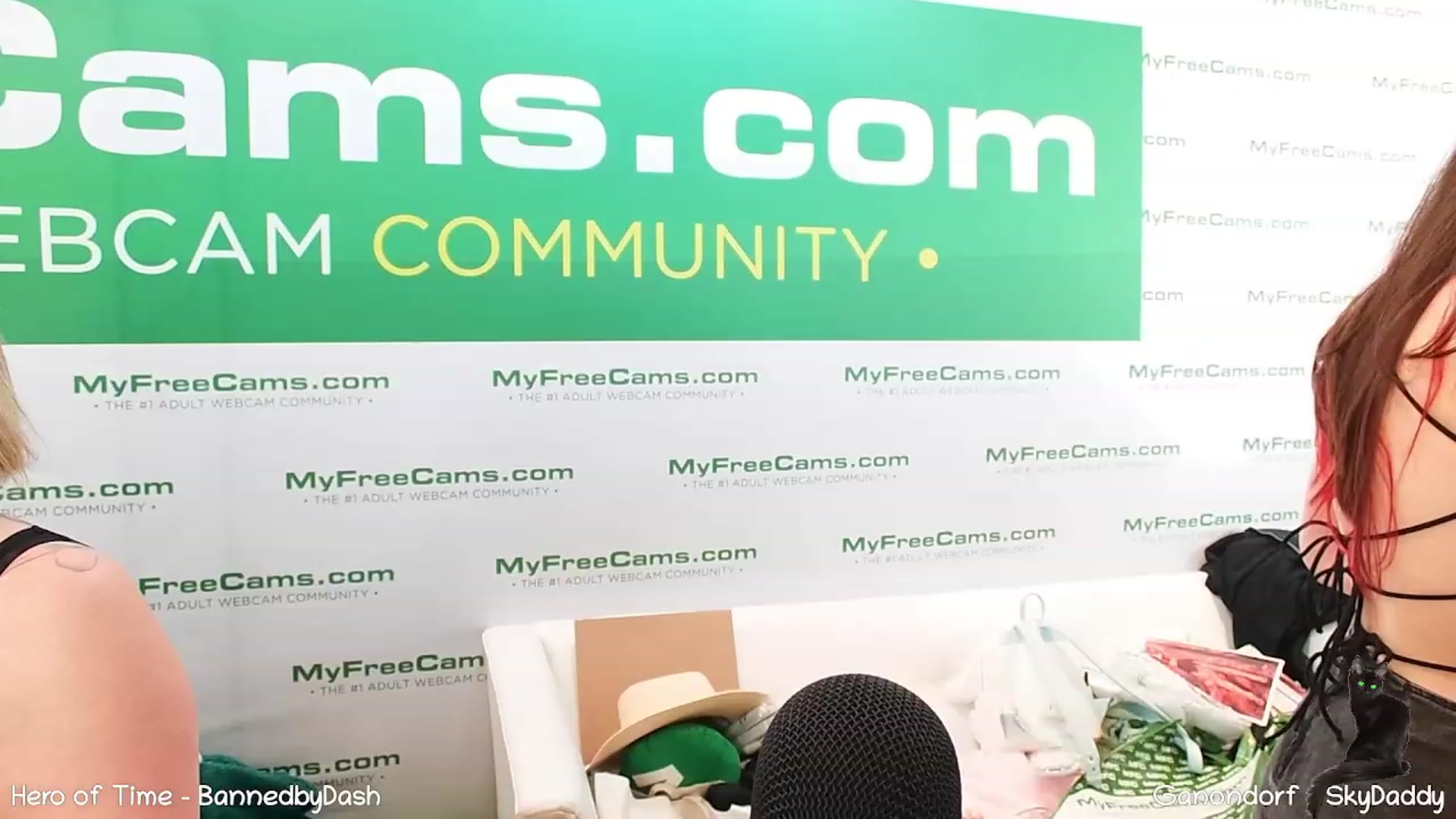 Gallery image thumbnail from Dashy's myfreecams stream on, 01/07/2023, 04:03 image 7 of 20