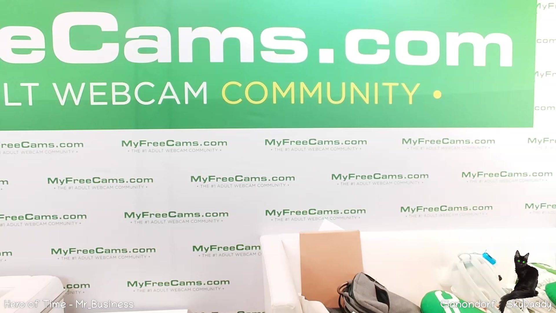 Gallery image thumbnail from Dashy's myfreecams stream on, 01/07/2023, 04:03 image 18 of 20