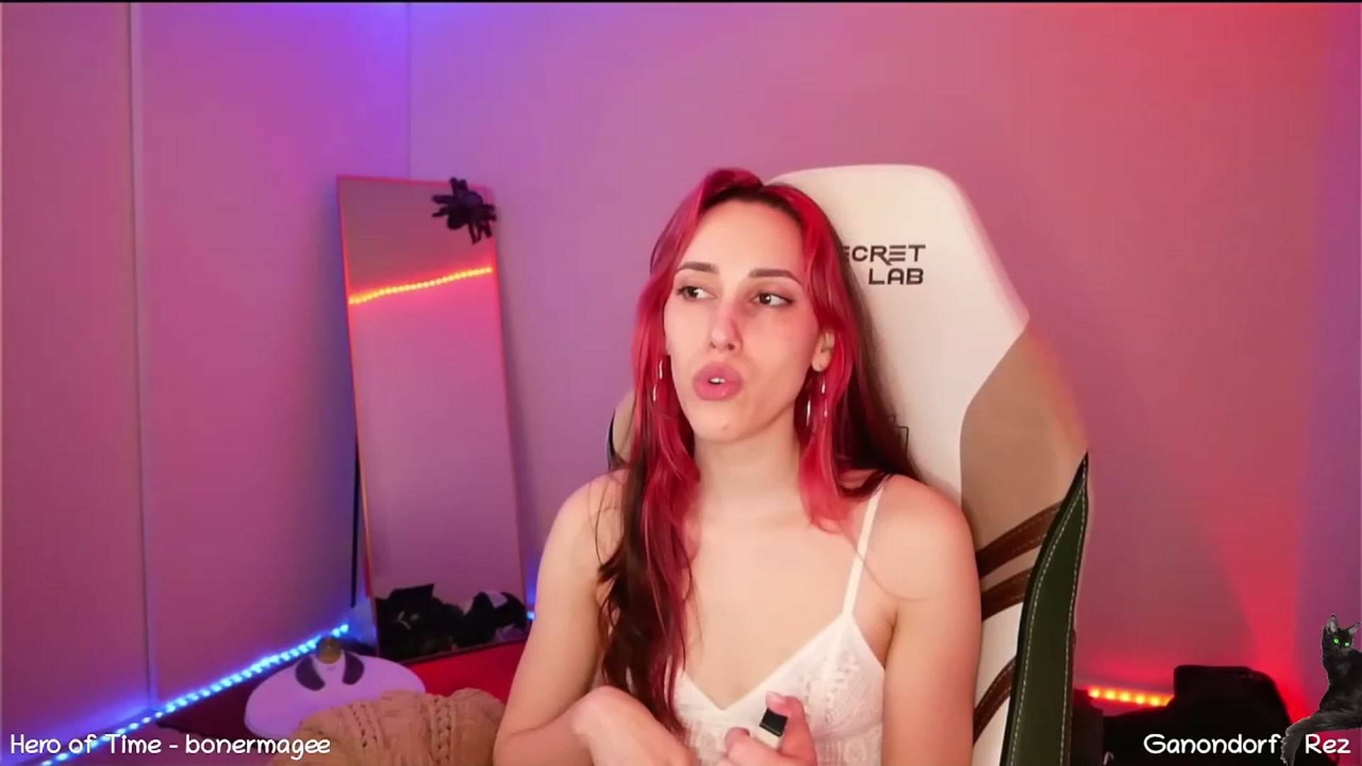 Gallery image thumbnail from Dashy's myfreecams stream on, 01/28/2023, 13:25 image 10 of 20
