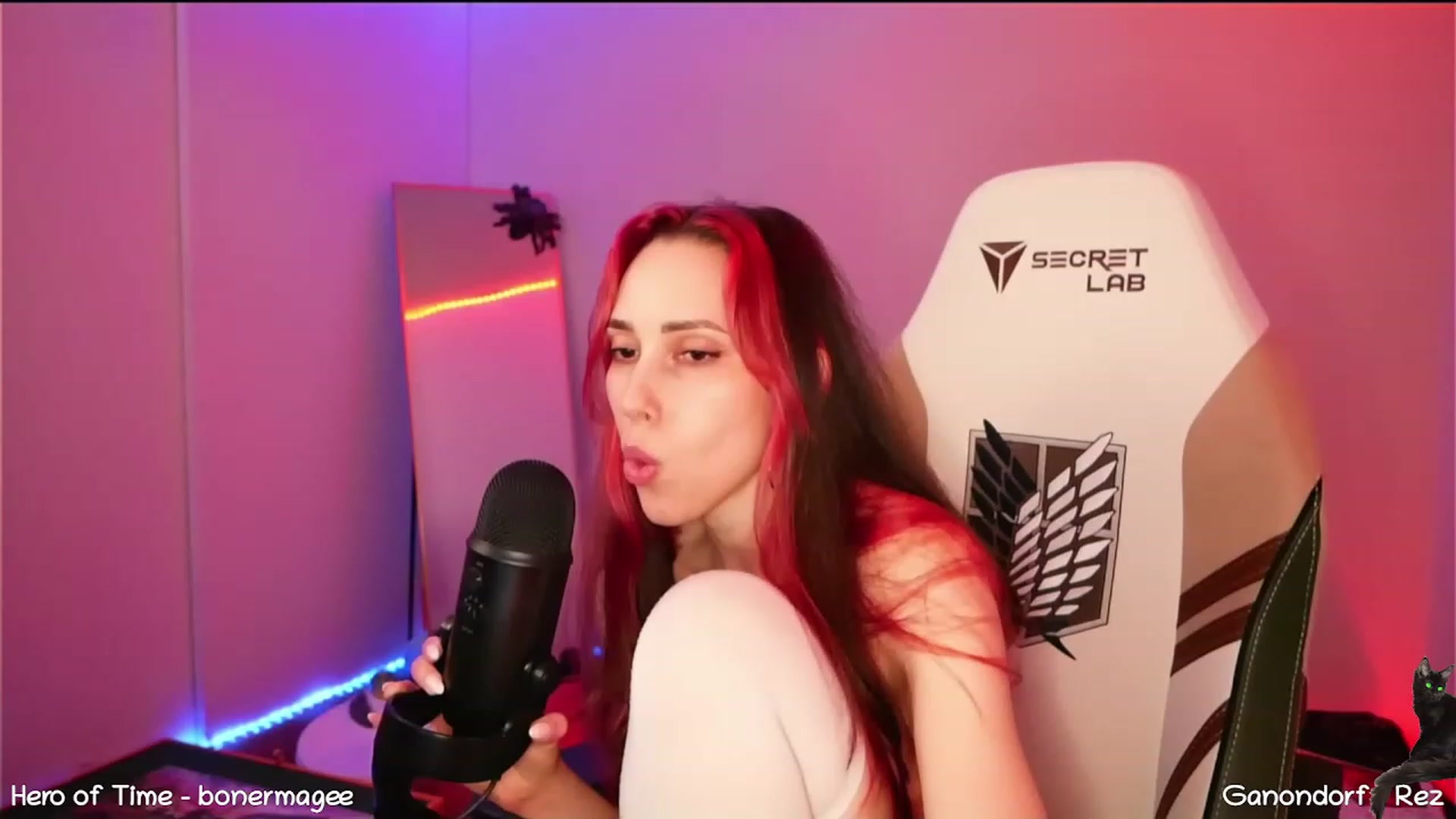 Gallery image thumbnail from Dashy's myfreecams stream on, 01/28/2023, 14:08 image 18 of 20