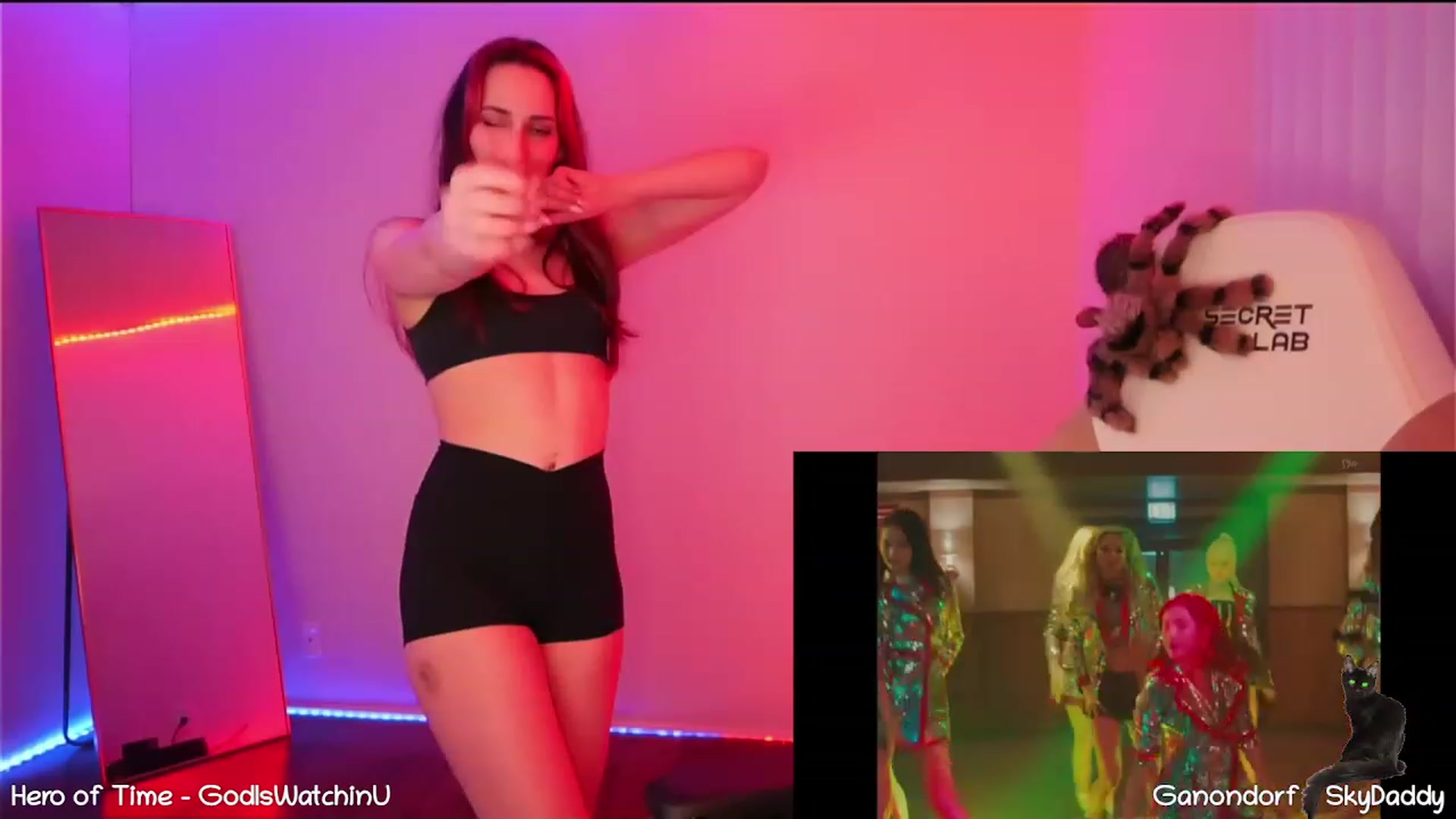 Gallery image thumbnail from Dashy's myfreecams stream on, 02/03/2023, 10:50 image 10 of 20