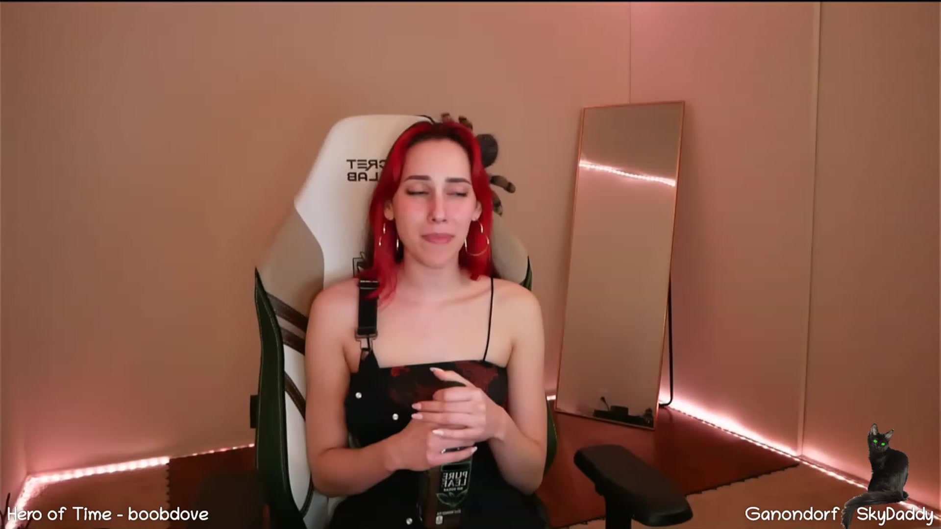 Gallery image thumbnail from Dashy's myfreecams stream on, 02/09/2023, 14:23 image 3 of 20