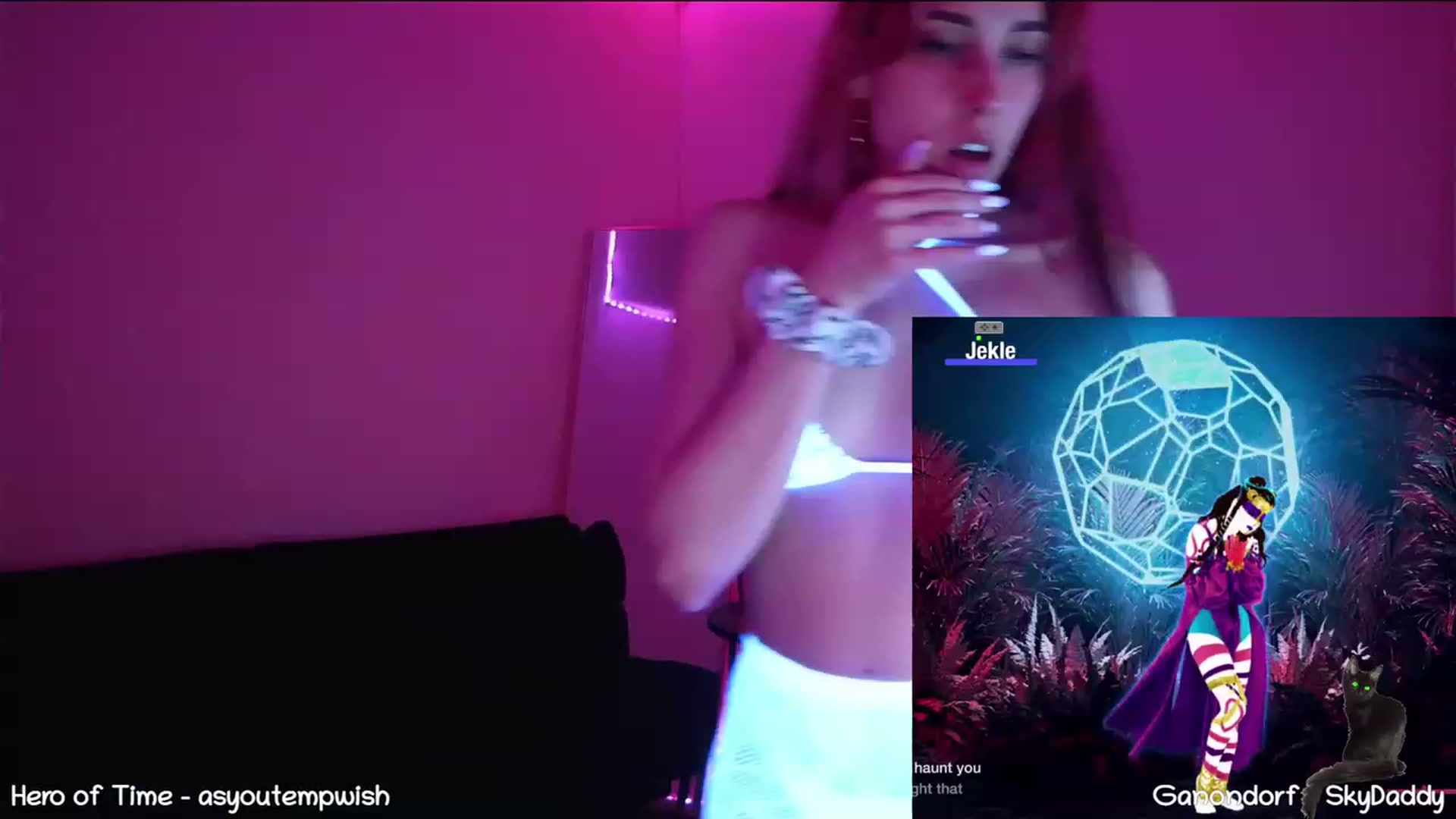 Gallery image thumbnail from Dashy's myfreecams stream on, 02/26/2023, 12:02 image 6 of 20