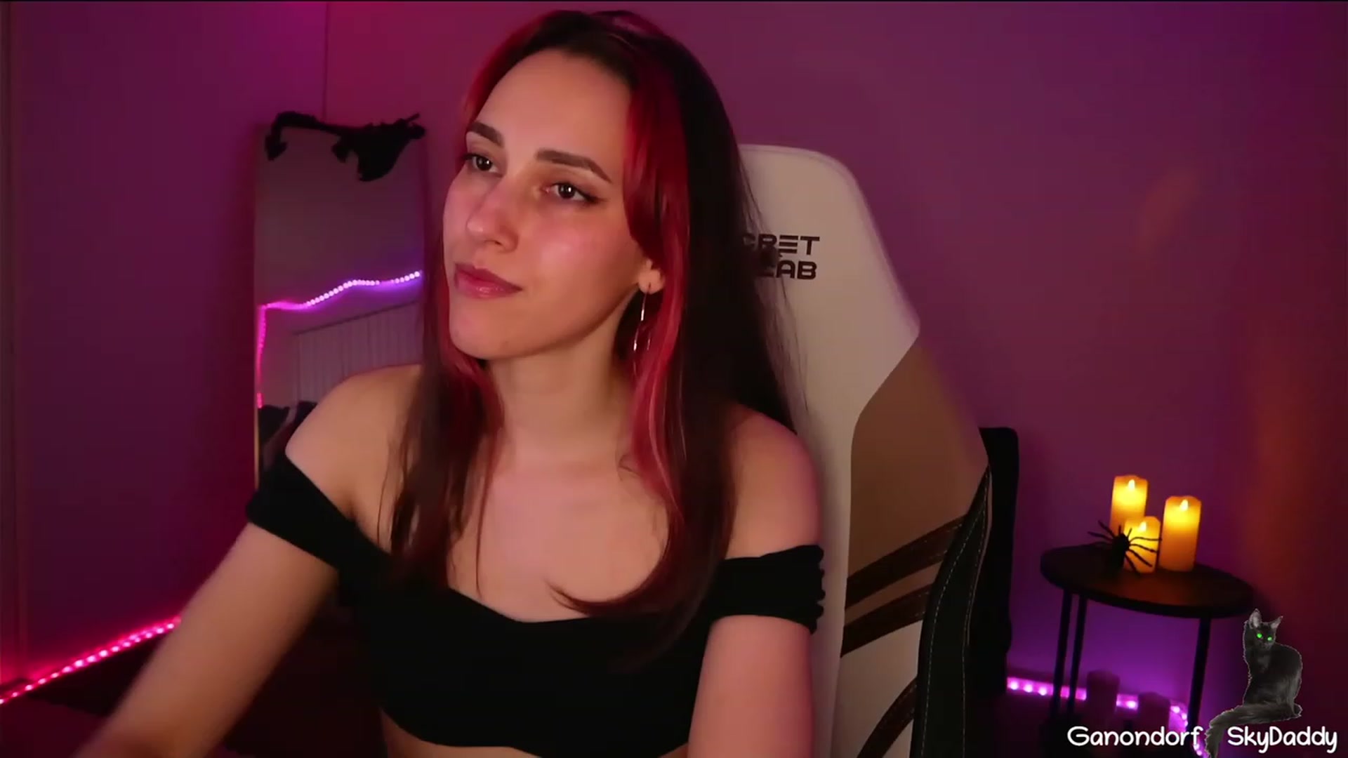 Gallery image thumbnail from Dashy's myfreecams stream on, 03/25/2023, 07:19 image 14 of 20