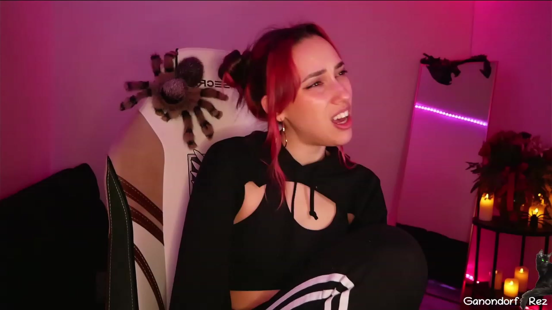 Gallery image thumbnail from Dashy's myfreecams stream on, 03/28/2023, 09:00 image 20 of 20