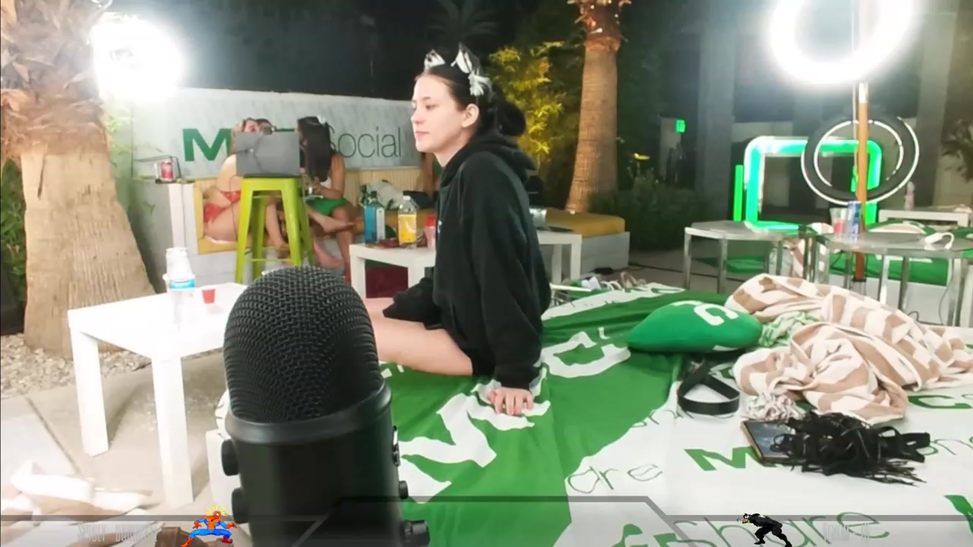 Gallery image thumbnail from Dashy's myfreecams stream on, 05/25/2023, 13:40 image 5 of 20