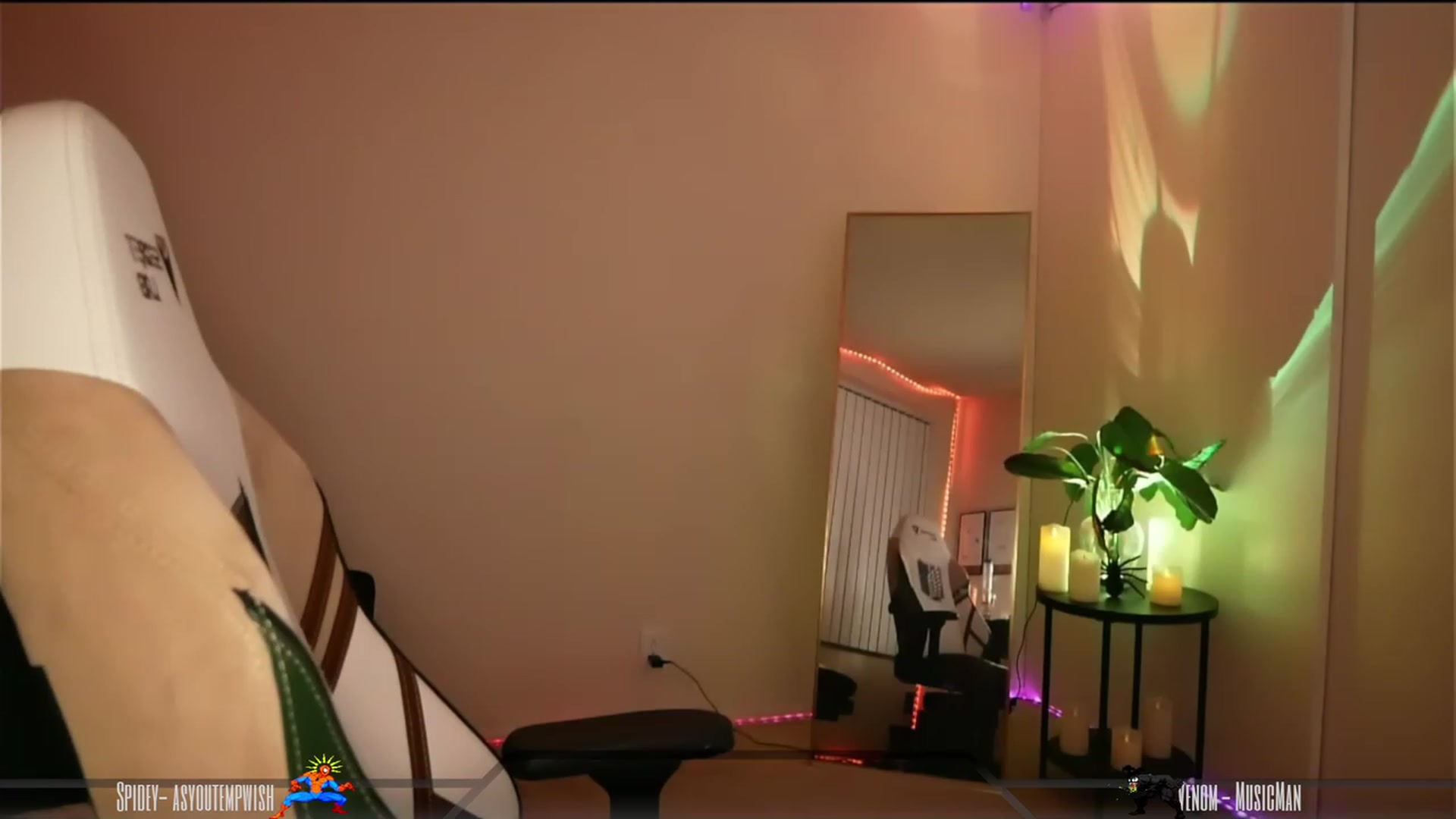 Gallery image thumbnail from Dashy's myfreecams stream on, 06/04/2023, 11:22 image 12 of 20