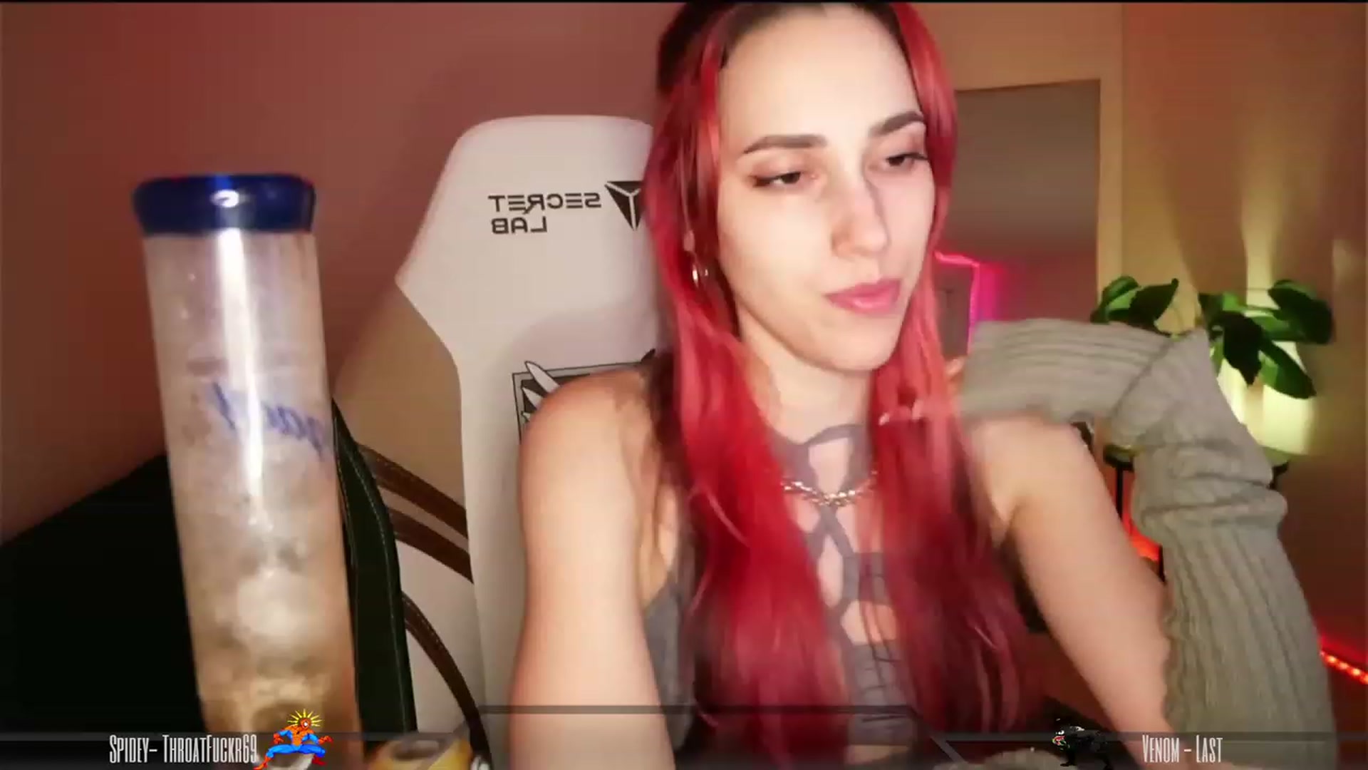 Gallery image thumbnail from Dashy's myfreecams stream on, 06/09/2023, 08:35 image 17 of 20