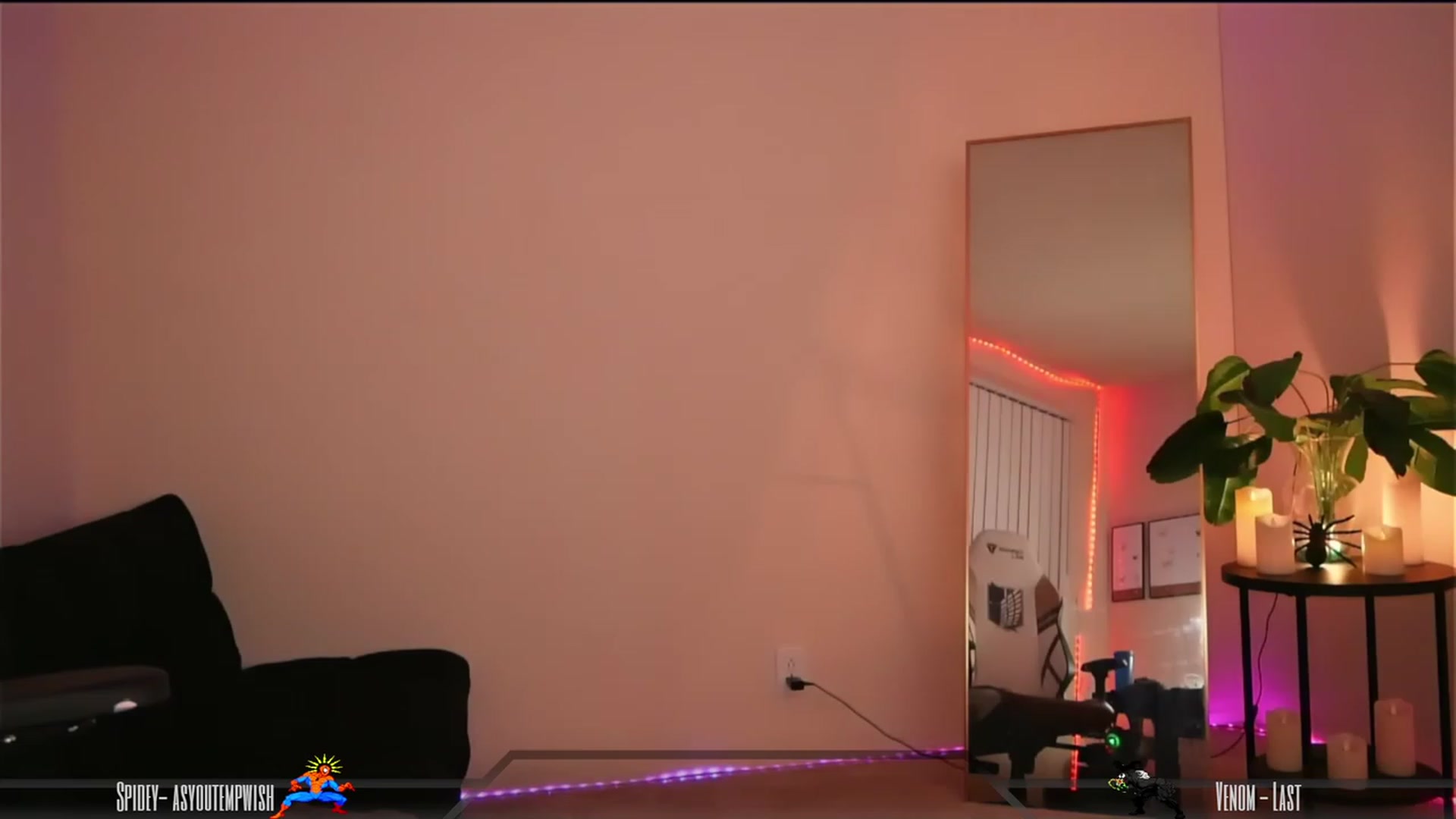 Gallery image thumbnail from Dashy's myfreecams stream on, 06/10/2023, 10:10 image 20 of 20