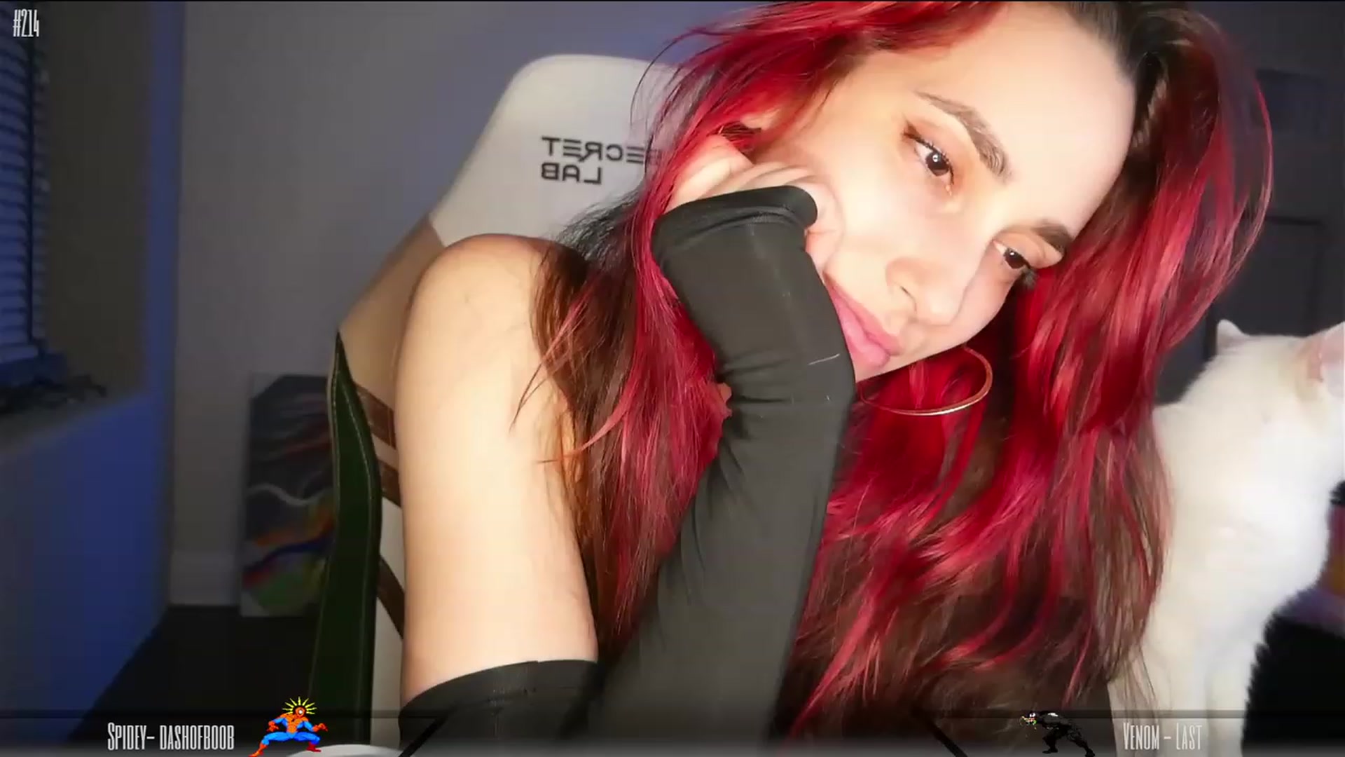 Gallery image thumbnail from Dashy's myfreecams stream on, 08/04/2023, 12:30 image 20 of 20