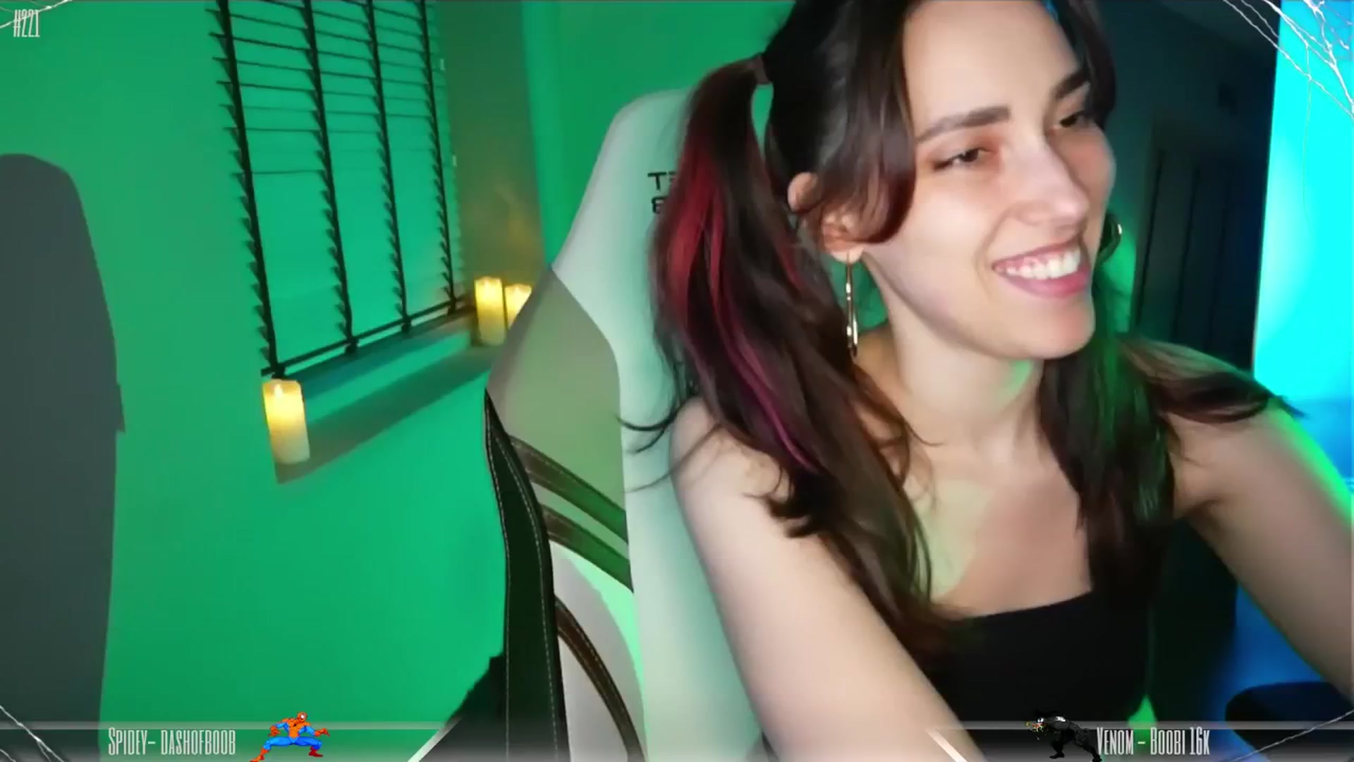 Gallery image thumbnail from Dashy's myfreecams stream on, 04/22/2024, 11:26 image 17 of 20