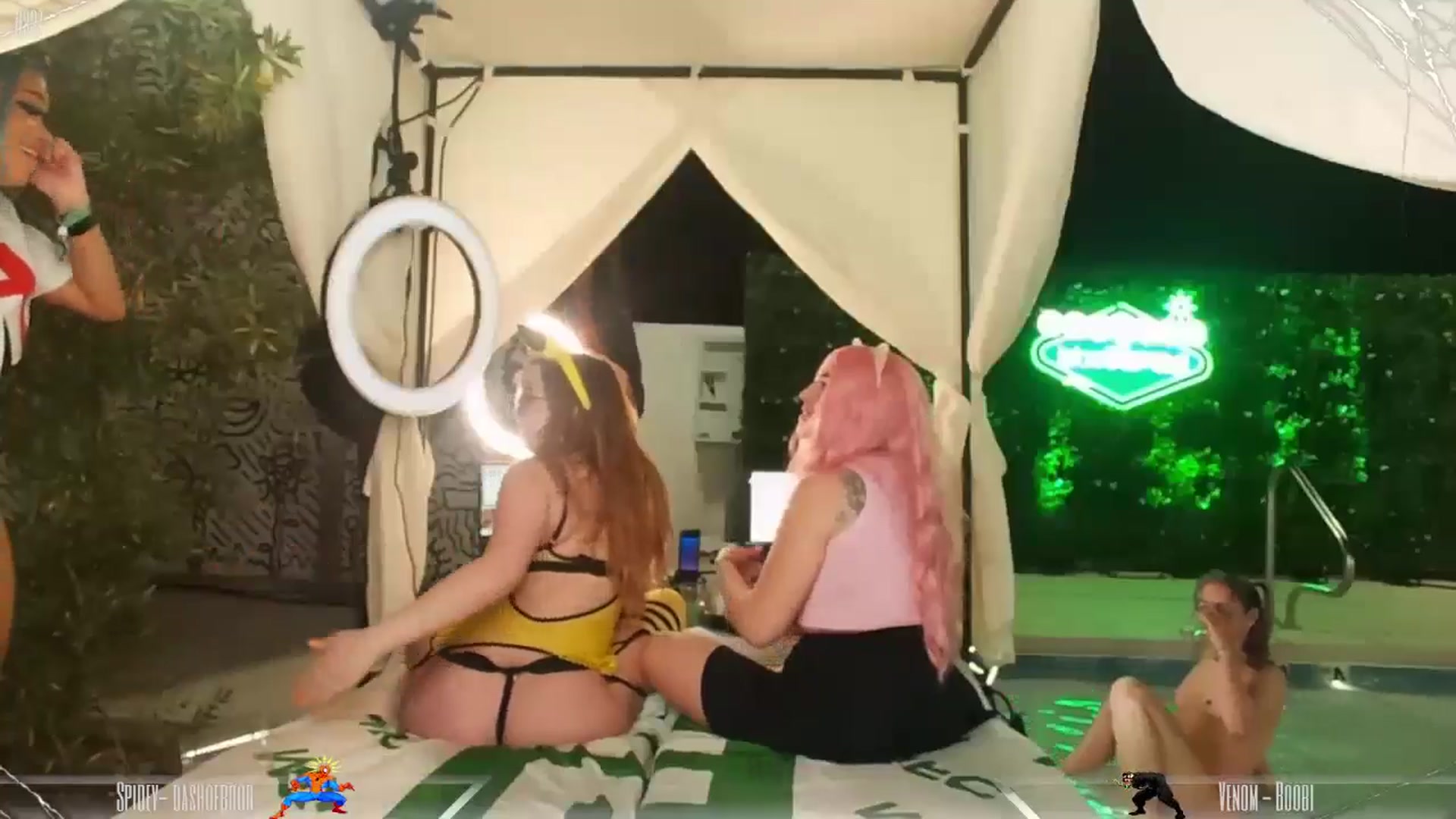 Gallery image thumbnail from Dashy's myfreecams stream on, 05/21/2024, 09:23 image 7 of 20
