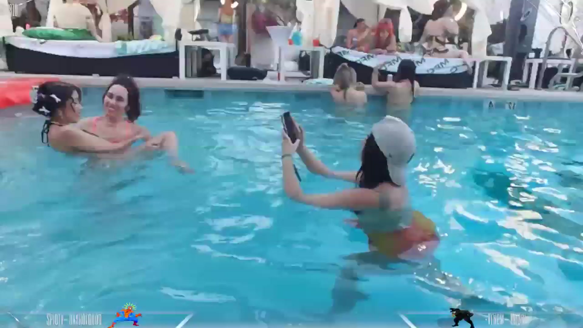 Gallery image thumbnail from Dashy's myfreecams stream on, 05/23/2024, 01:41 image 10 of 20