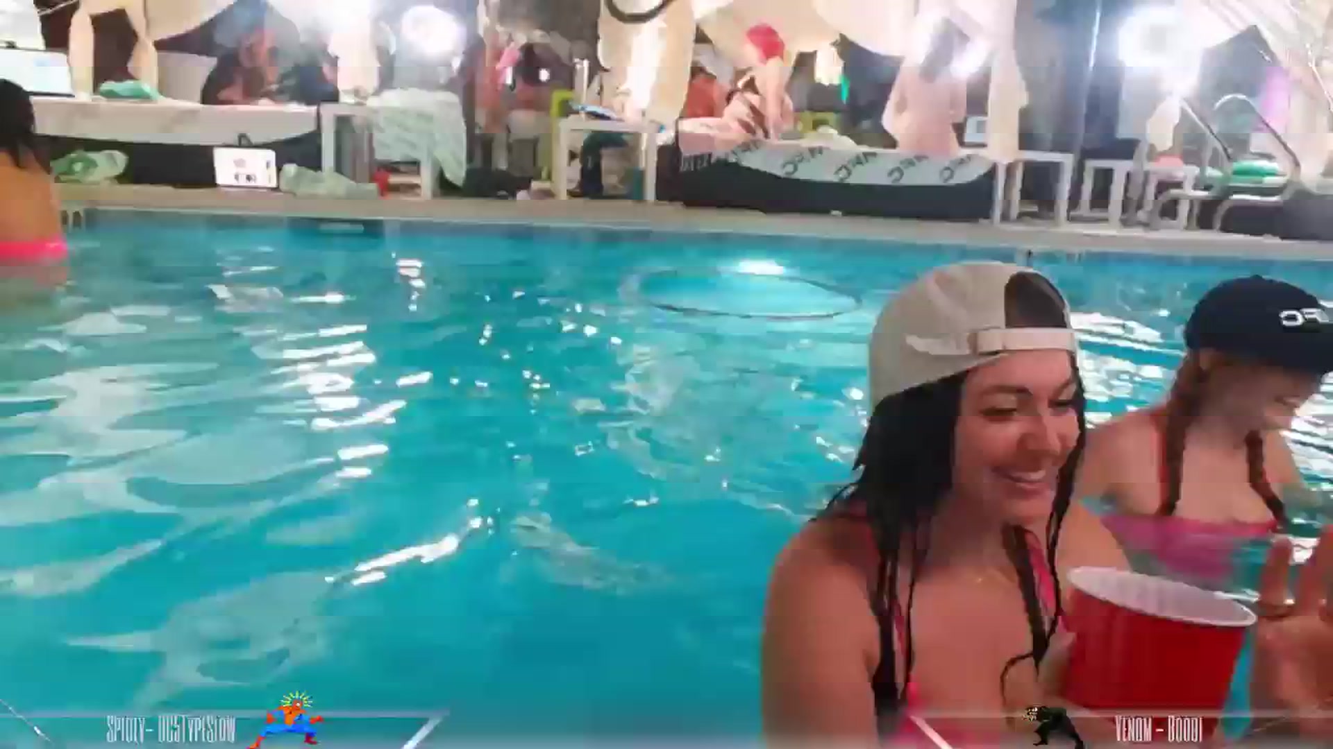Gallery image thumbnail from Dashy's myfreecams stream on, 05/23/2024, 07:26 image 13 of 20