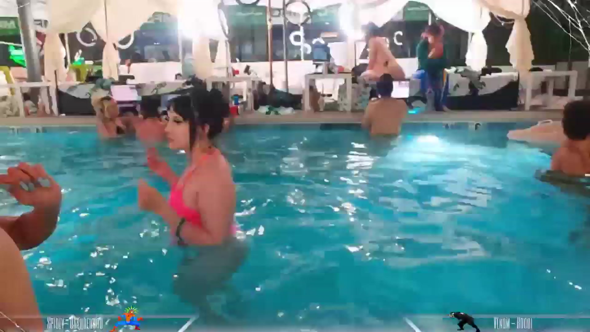 Gallery image thumbnail from Dashy's myfreecams stream on, 05/23/2024, 08:34 image 16 of 20